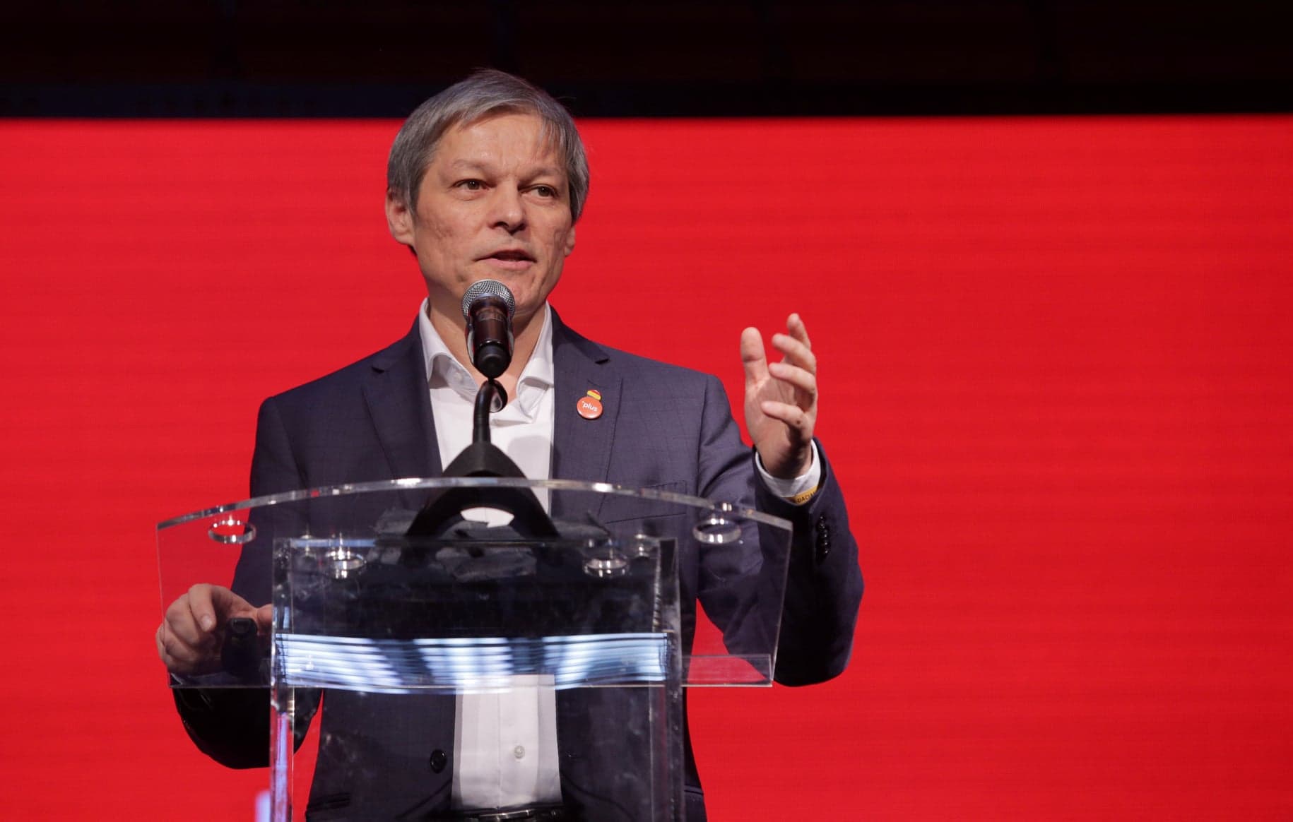 UPDATE. Dacian Cioloş a fost ales preşedintele Partidului Libertăţii, Unităţii şi Solidarităţii