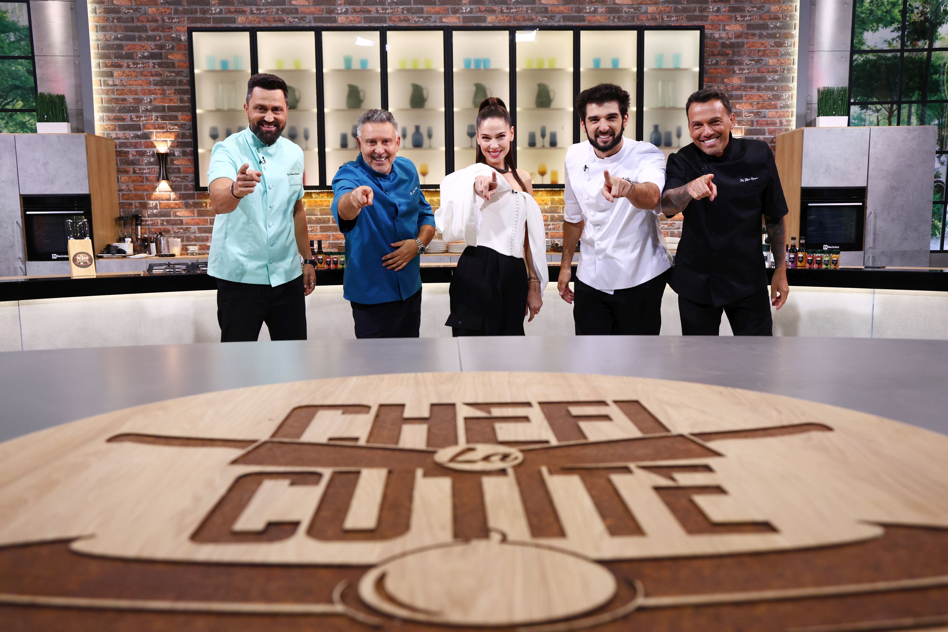 Cine sunt primii semifinaliști de la „Chefi la cuțite” sezonul 17. Echipa care a câștigat ultimul battle