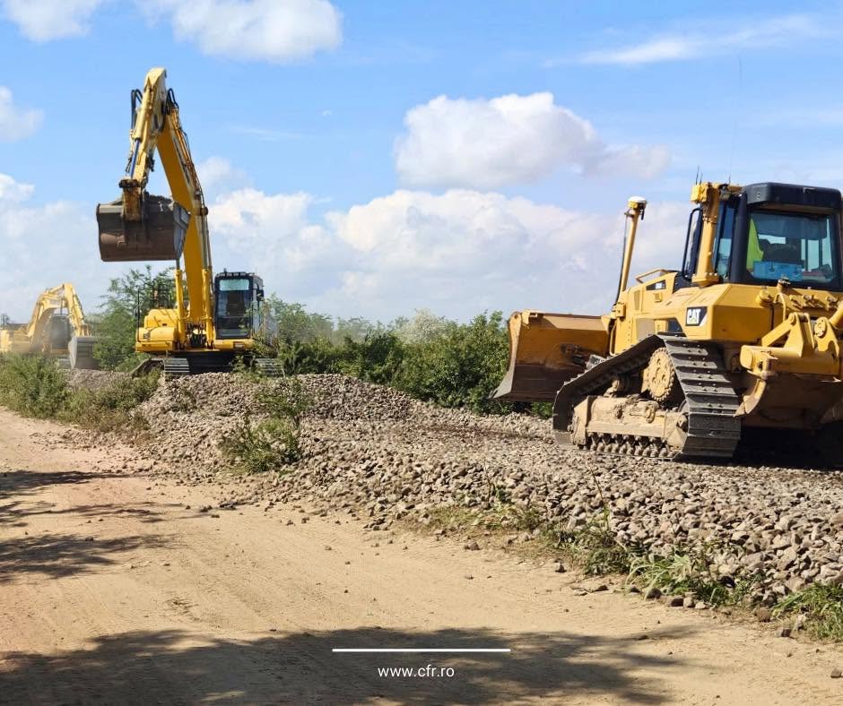 Peste 2.100.000.000 de lei costă modernizarea primei căi ferate din România. Când vor circula trenurile cu 120 km/h spre Giurgiu și Bulgaria