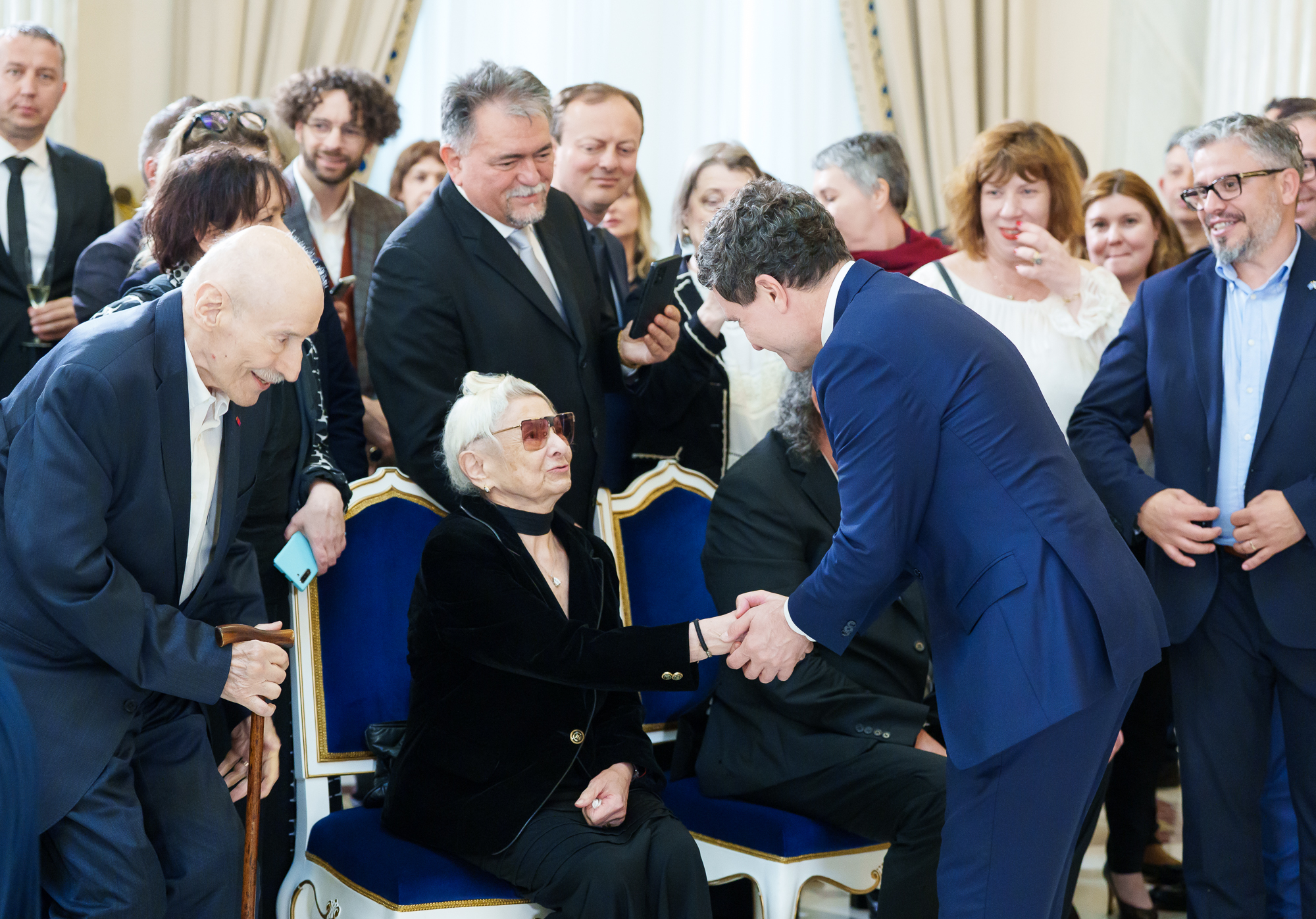 Victor Rebengiuc și Mariana Mihuț, invitați de onoare la ceremonia de învestire a președintelui Nicușor Dan