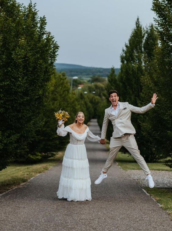 Ilona Brezoianu a născut. Actrița a adus pe lume un băiețel perfect sănătos