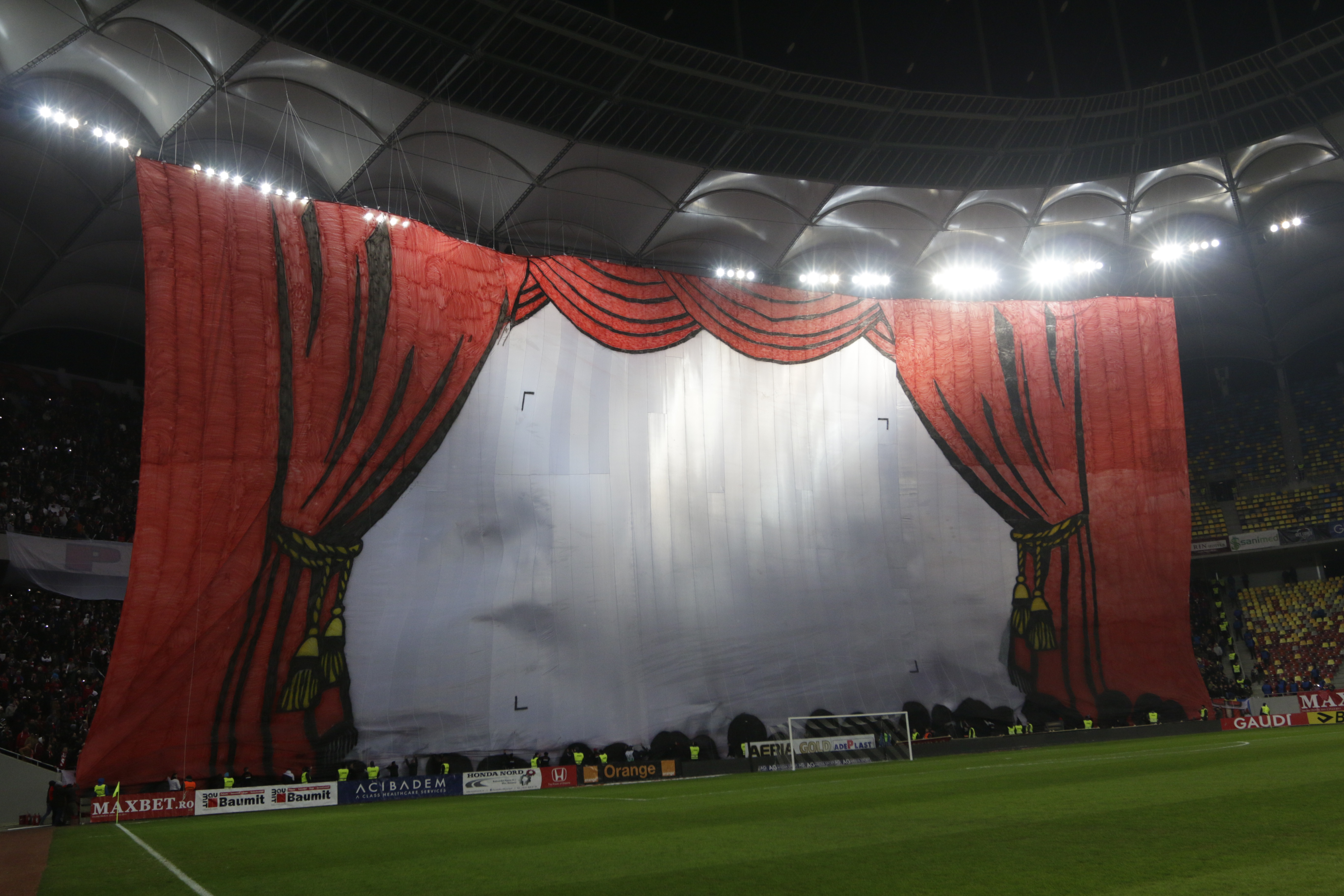 Dinamo - Steaua 3-1. Nemec i-a făcut pe Niță și pe Tamaș să pară Stan și Bran | LIVEBLOG și GALERIE FOTO