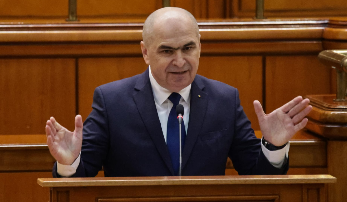 Ce le-a spus Ilie Bolojan parlamentarilor, înainte de votul pentru moțiunea de cenzură depusă de PSD și AUR: „Această moțiune este mincinoasă, cinică și artificială”