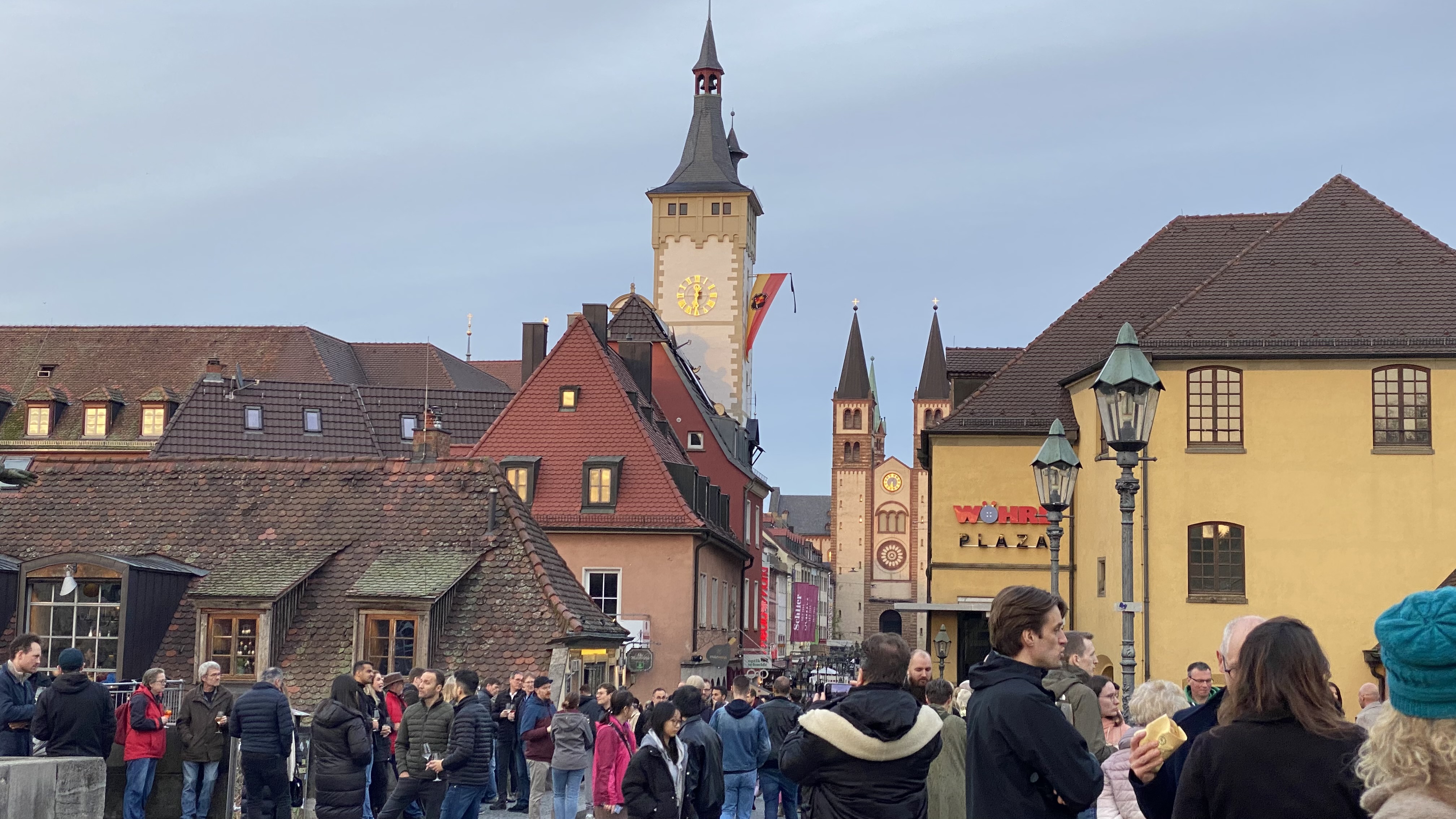 Würzburg, orașul unde este cazată echipa națională la Euro 2024, a fost distrus aproape complet în timpul războiului: „Mai puternică este dorința de a trăi”