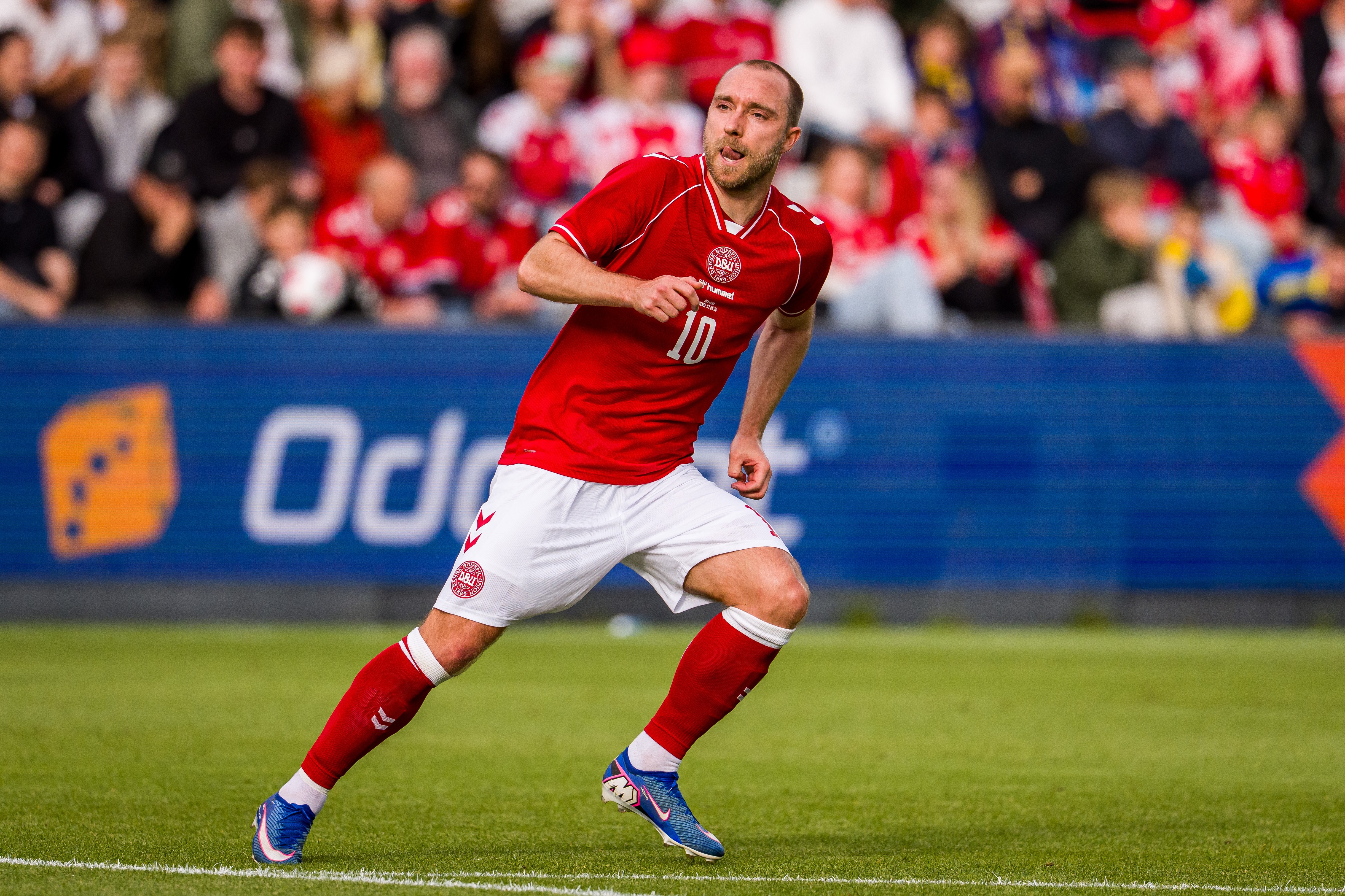 Cuvântul rostit de Christian Eriksen înainte să se prăbușească din nou pe terenul de fotbal: „Atunci am ajuns lângă el”