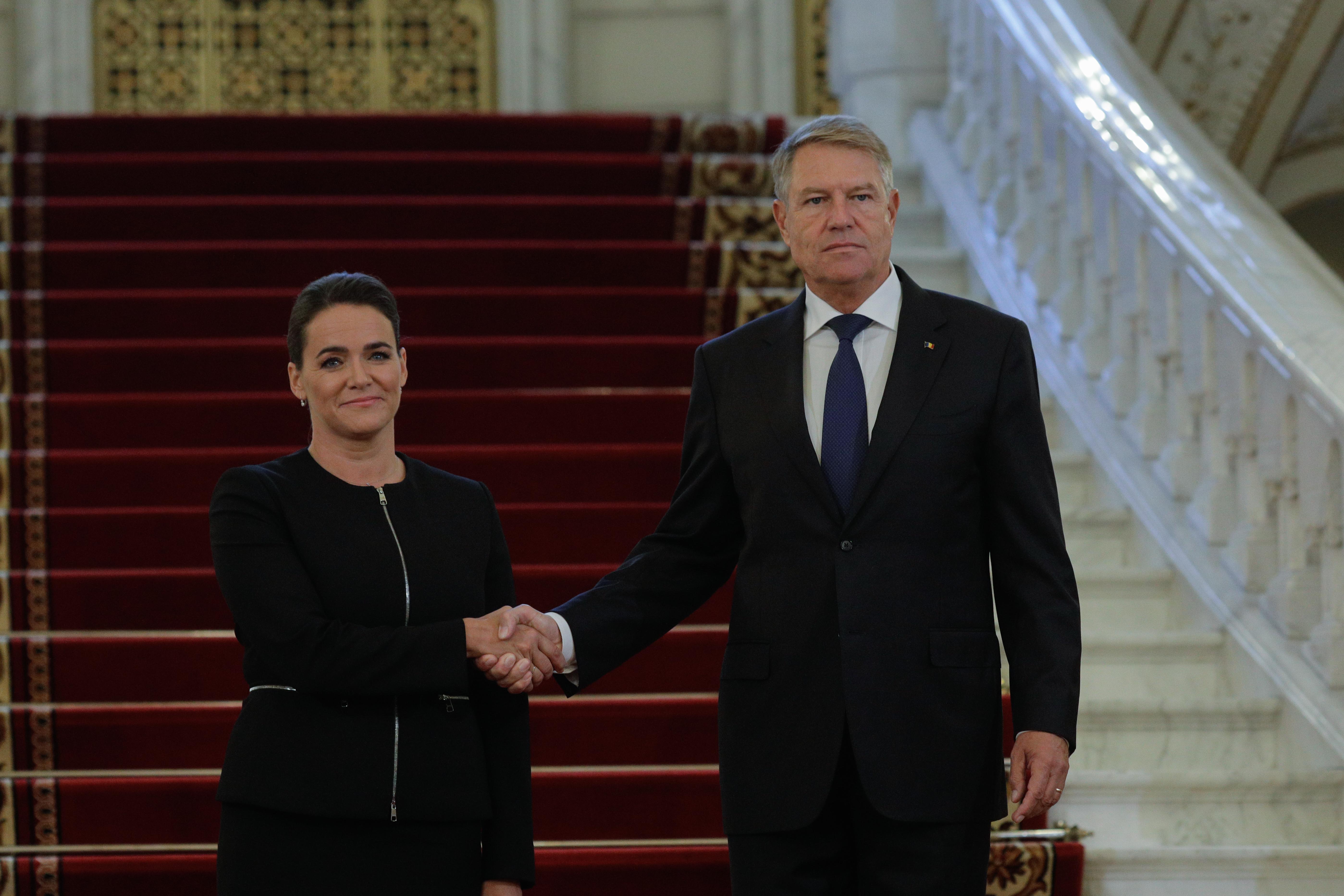 Klaus Iohannis s-a întâlnit cu președintele Ungariei, Katalin Novak. „Este fundamental ca proiectele de interes să fie realizate în România”
