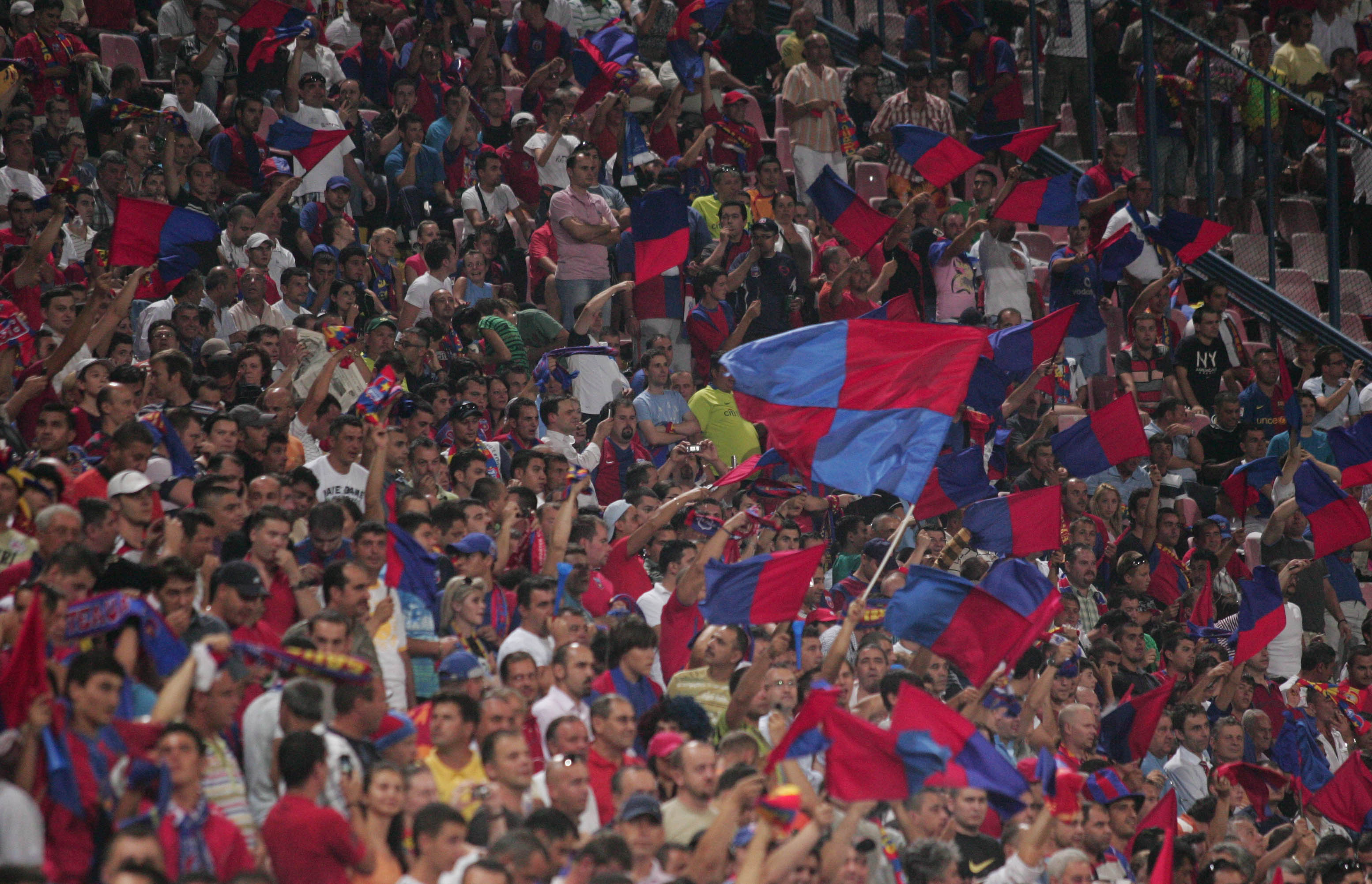 Ultrașii se revoltă contra FCSB-ului: ”Se confundă suporterii cu galeria"