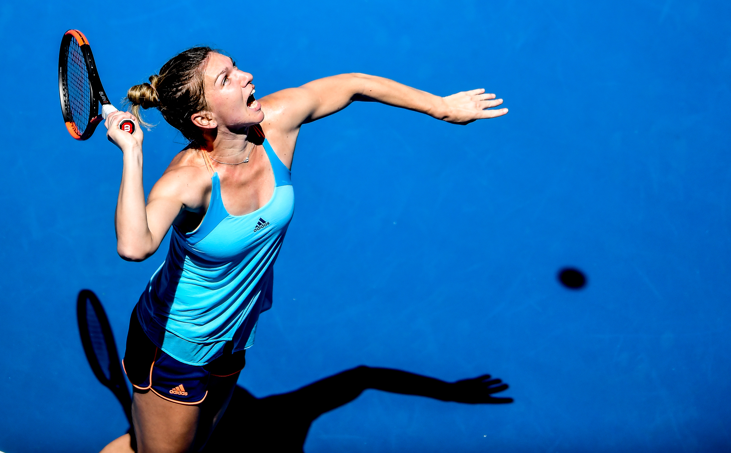 Australian Open 2017. Simona Halep a fost eliminată a două oară la rând în primul tur la Melbourne. Imaginile neputinței / GALERIE FOTO