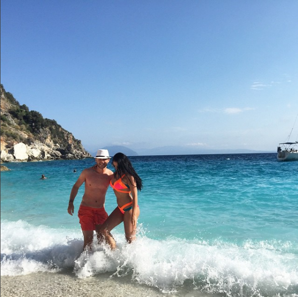 Alexandru Maxim va fi tată. Iubita sa, fostă Miss Turism, este însărcinată | GALERIE FOTO