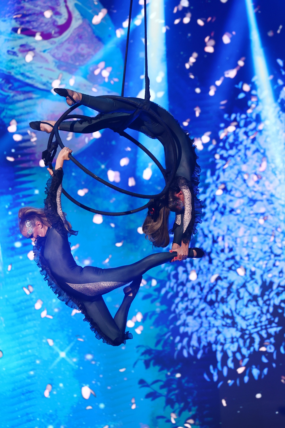 Apariții spectaculoase la „The Ticket”, în ediția de sâmbăta aceasta. Mihai Bendeac și Micutzu reacționează. „Păreți dintr-un alt univers”