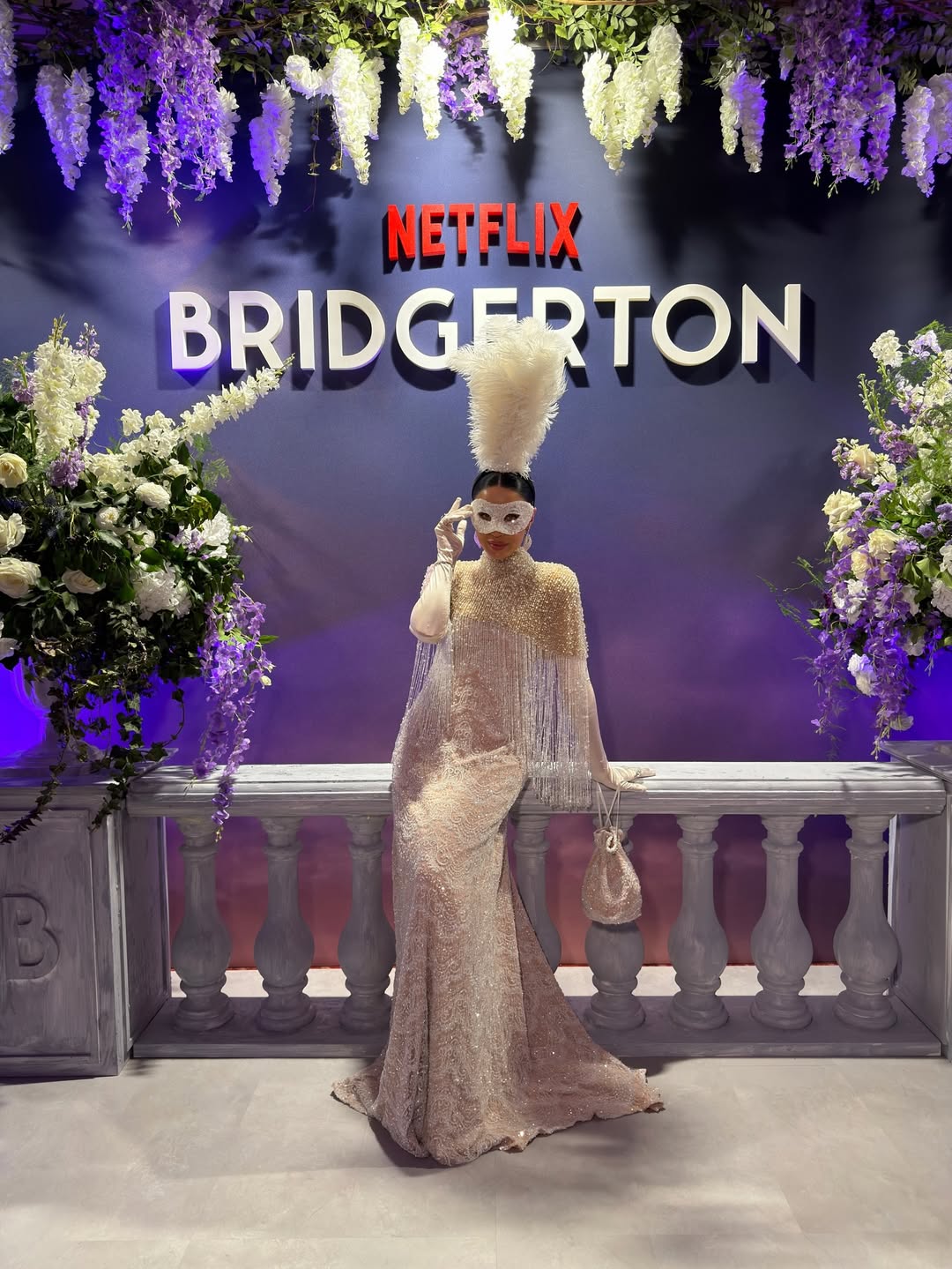 Imagini cu vedetele la Balul Mascat Bridgerton. Adelina Pestrițu și Nicole Cherry au atras atenția cu ținutele spectaculoase