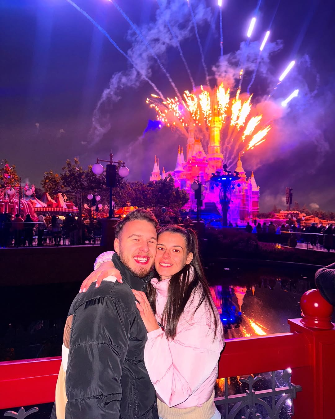 Cine sunt Mitzuu și Ariana de la „Power Couple România”. Cuplul e extrem de iubit de adolescenți