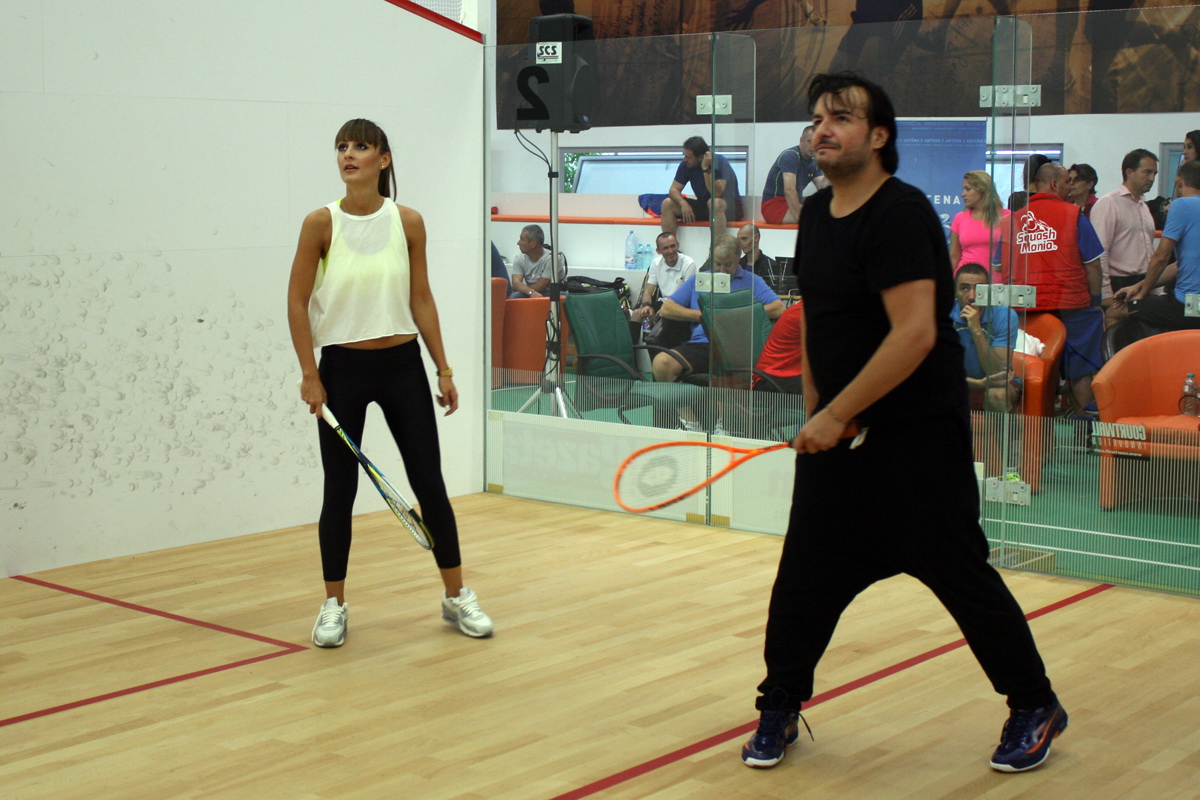 Avem antrenor străin, pe gratis, la națională! Totul despre squash și lumea lui aparent exclusivistă