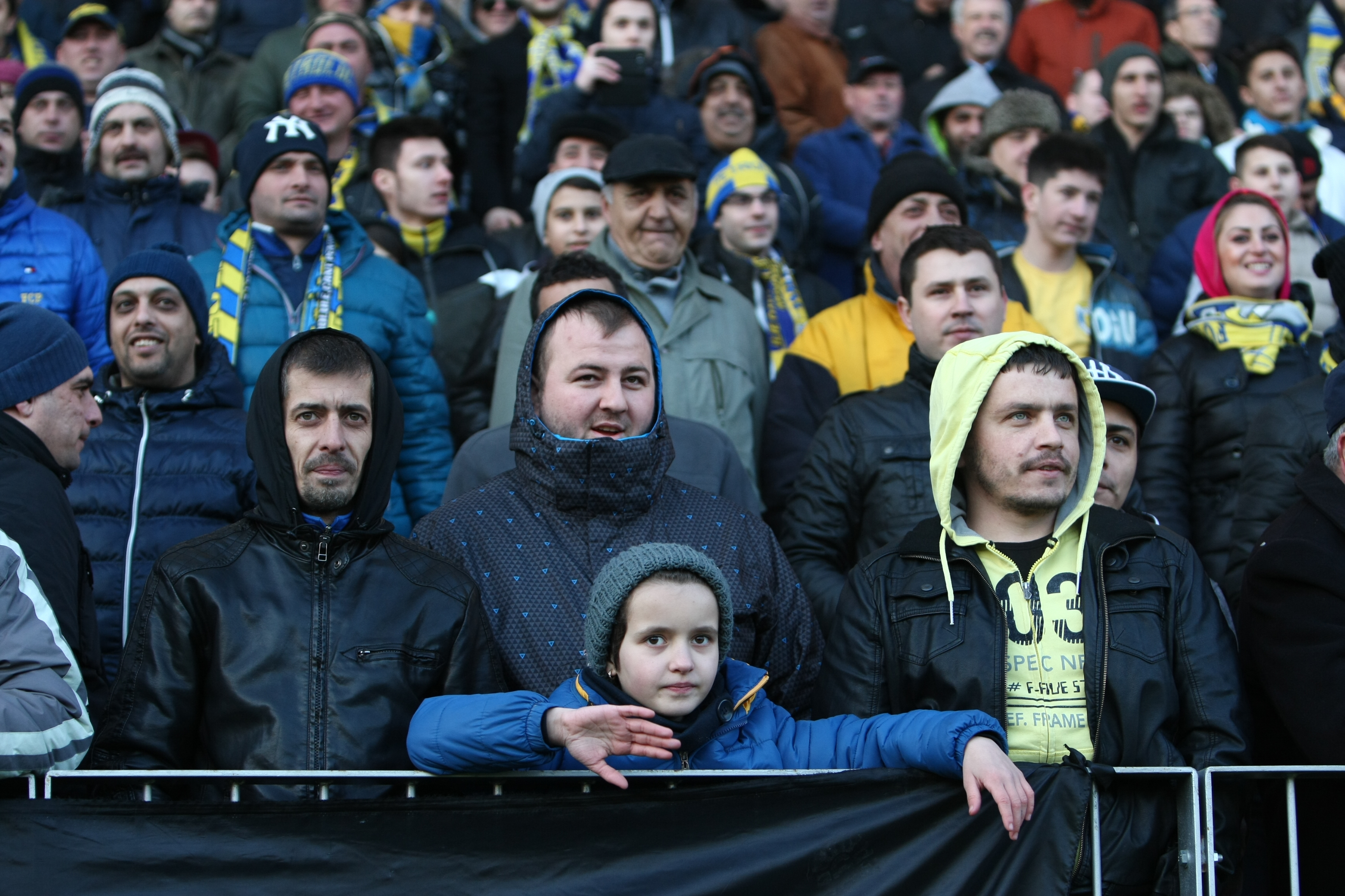 PETROLUL / Reunire incendiară la Ploiești! / GALERIE FOTO & VIDEO