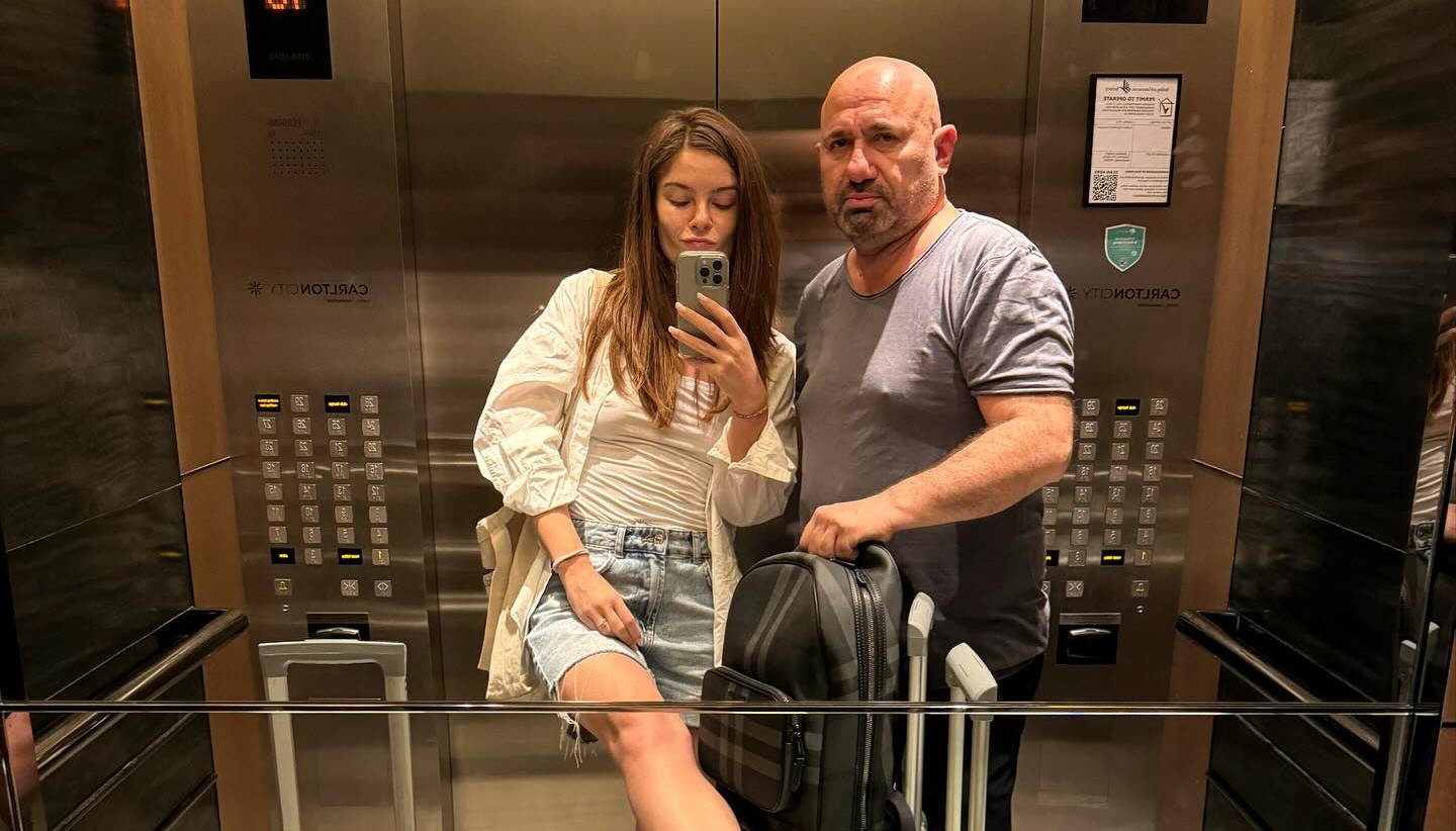 Reacția Doinei Teodoru, după ce l-a văzut pe Cătălin Scărlătescu pe marele ecran. Bucătarul a trecut la actorie