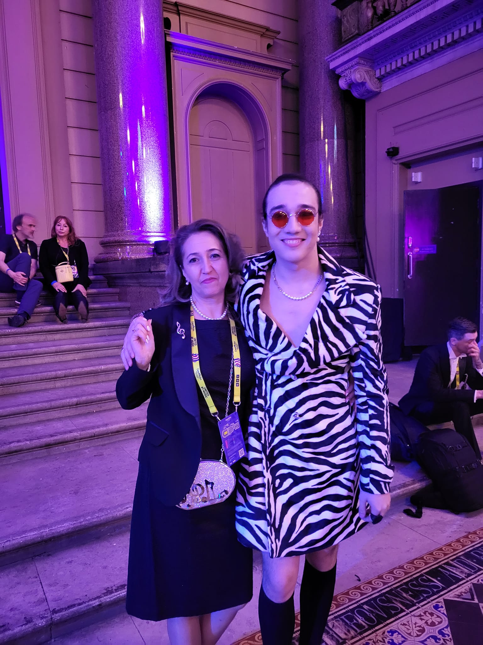 Mama lui Theodor Andrei, reprezentantul României la Eurovision 2023, a răbufnit: „E un tânăr cu problemele și cu sensibilitățile lui”. Simona e impresara fiului ei