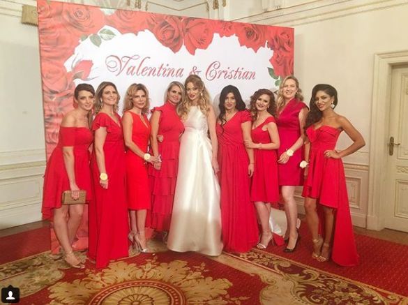 Câte domnișoare de onoare a avut Valentina Pelinel și ce au făcut acestea imediat după nuntă | FOTO