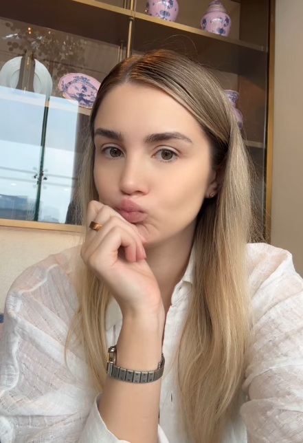 Cum arată în prezent Irina Tănase, fosta iubită a lui Liviu Dragnea. Apariție rară, după o absență de două luni: „Fără defecte”