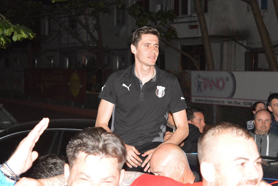 A început fiesta la Giurgiu! Prima reacție a lui Șumudică: ”Este extraordinar! Am practicat cel mai frumos fotbal” FOTO&VIDEO