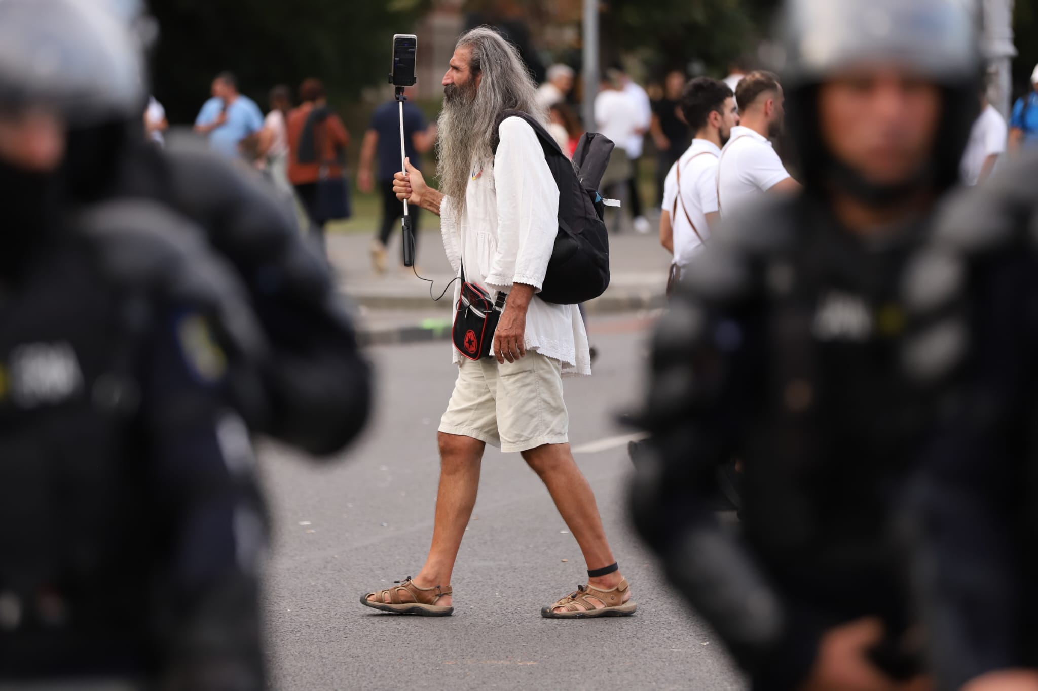 Mai multe persoane au fost reținute după violențele de la protestul fermierilor din Piața Victoriei si sunt audiate la această oră