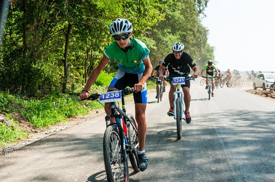 Expediție ciclistă marca Riders Club pentru pasionați: Dumbrava cu Mărgăritar! Aventură cu 45 de curse și cu multe povești despre bucuria pedalatului în Parcul Natural Comana / GALERIE FOTO