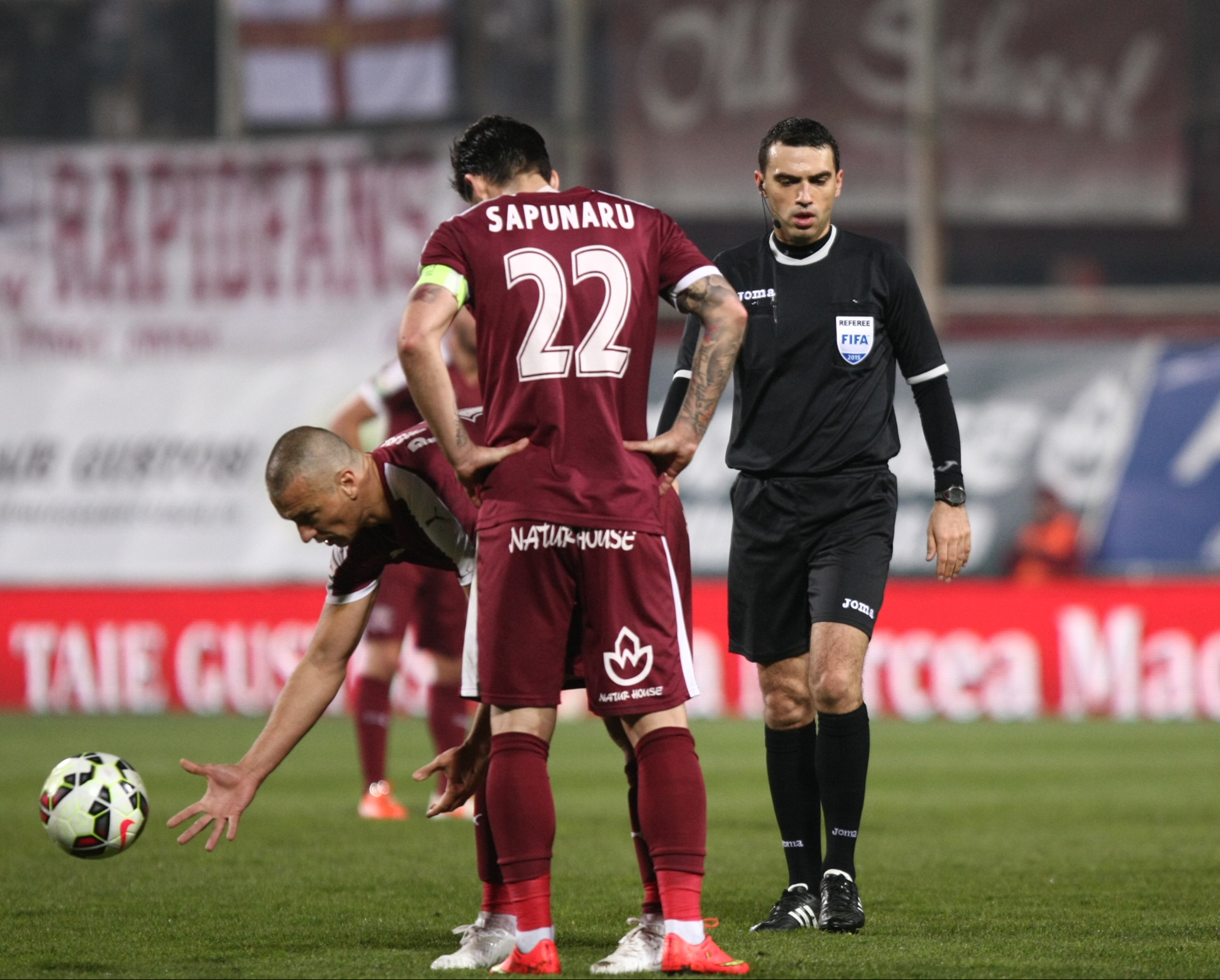 Rapid - Petrolul 1-1. Teixeira a înscris o bijuterie de gol / GALERIE FOTO