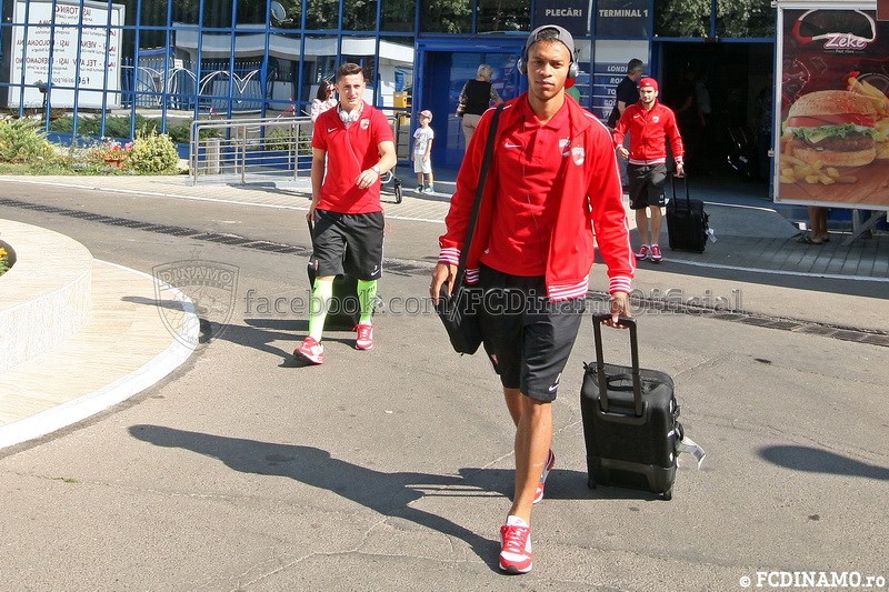 FOTO / Dinamovistul Steliano Filip îl copiază pe Ronaldo 