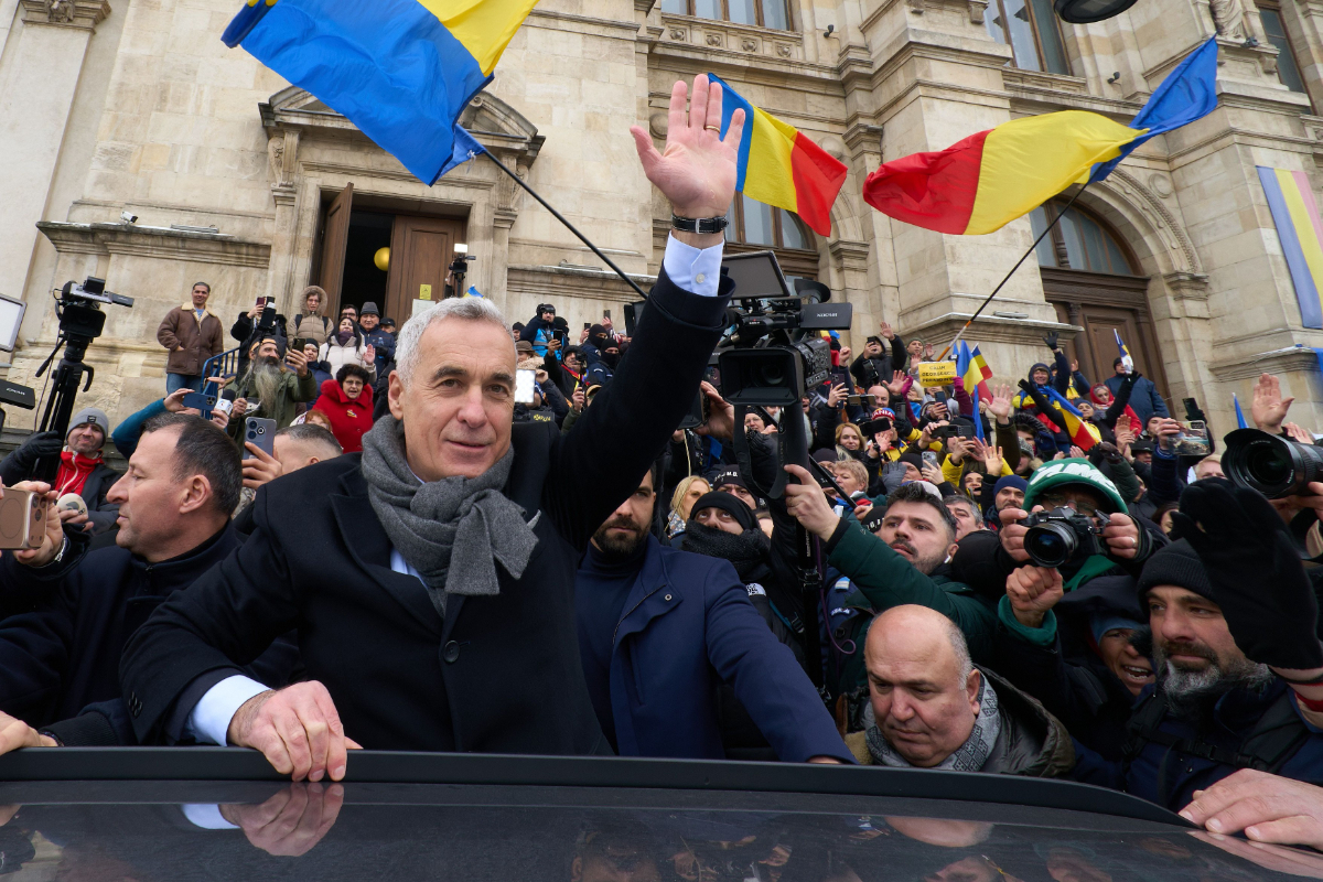 Dosarul lui Călin Georgescu s-a blocat din cauză că doi judecători se contrazic pe o decizie
