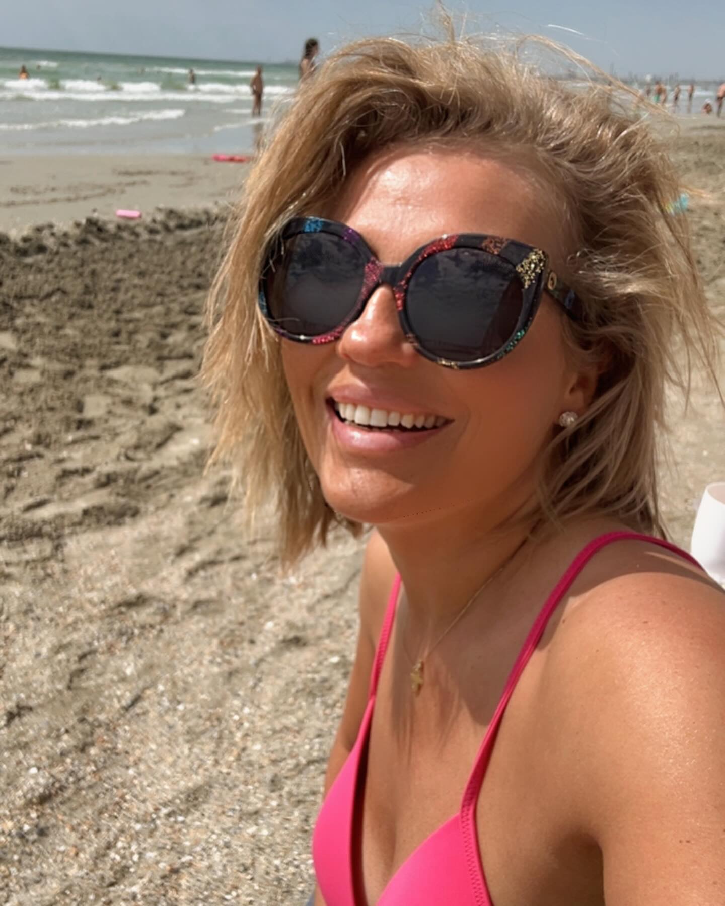 Imagini cu Mirela Vaida în costum de baie. Cum arată prezentatoarea la 42 de ani, după ce a născut trei copii