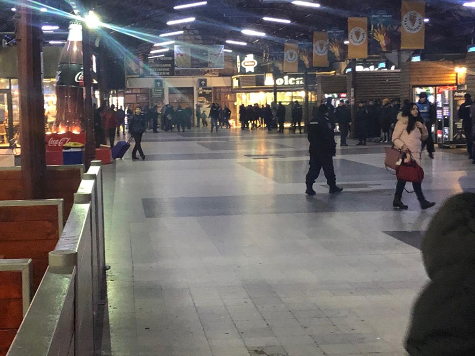 Suspect reținut în cazul amenințărilor cu gaz sarin de la Gara de Nord și Aeroportul Otopeni