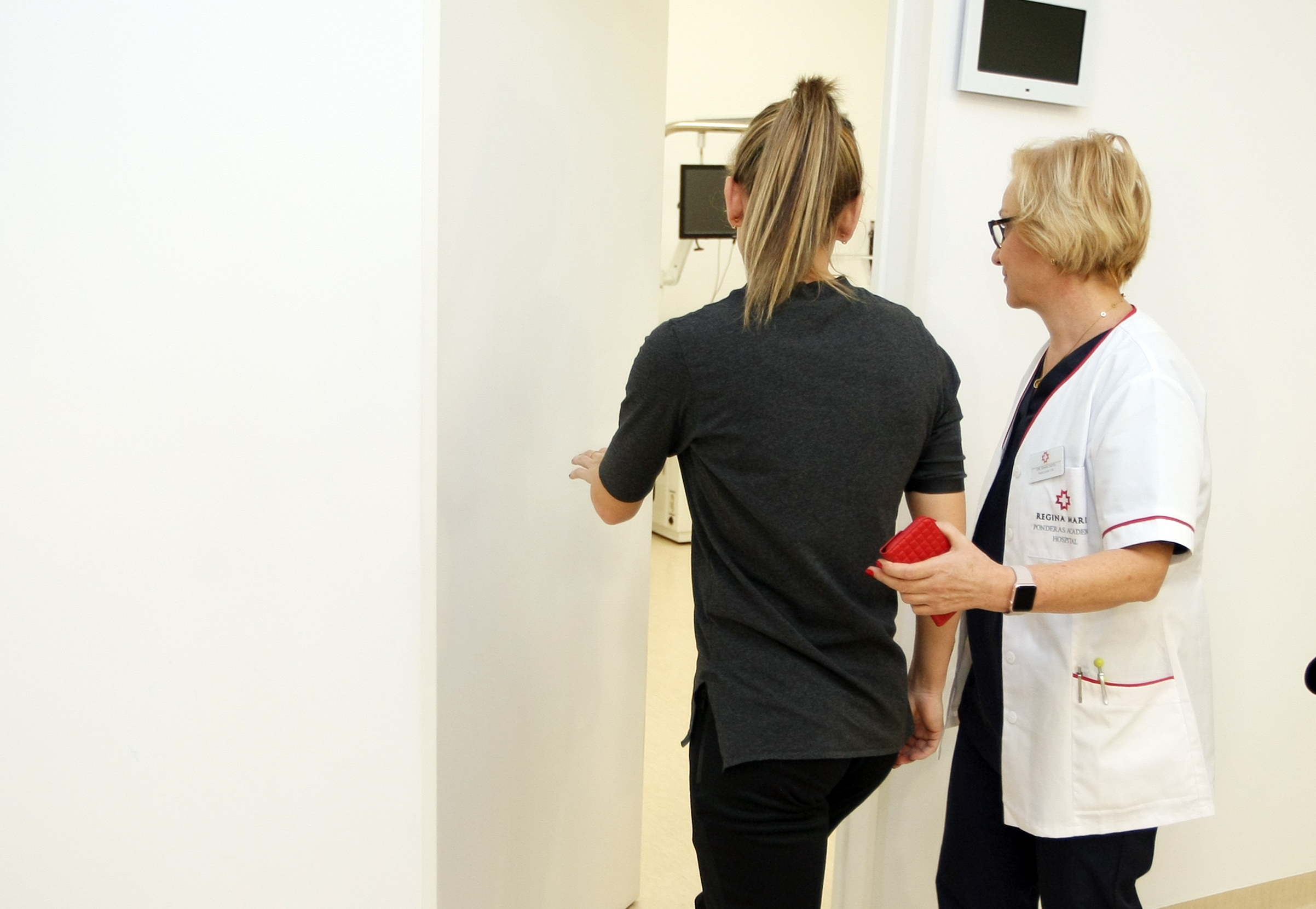 Simona Halep nu suflă în fața lui Ion Țiriac: ”Nu mă antrenez cât ar trebui”! Își oblojește rănile și fuge cu Costa peste hotare / GALERIE FOTO