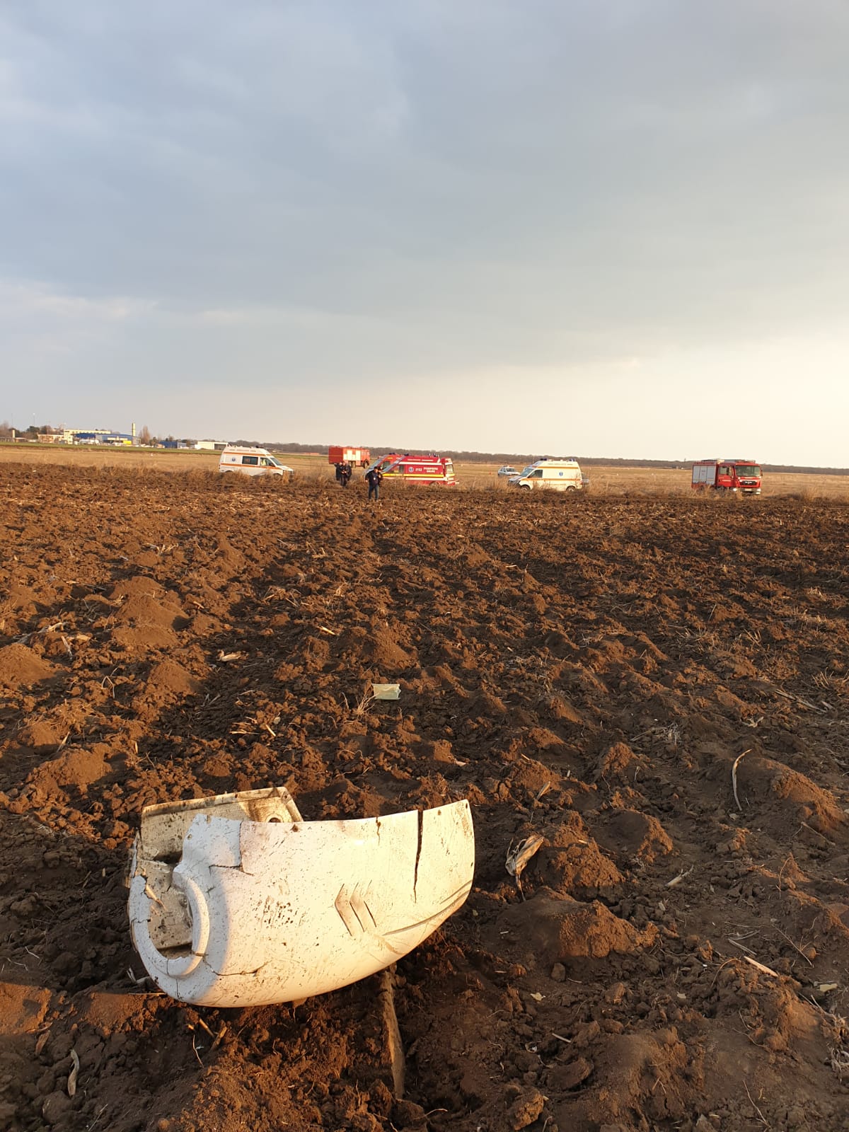 Un avion de instrucție s-a prăbușit la Tuzla! O persoană a murit și alta a fost rănită / VIDEO & FOTO