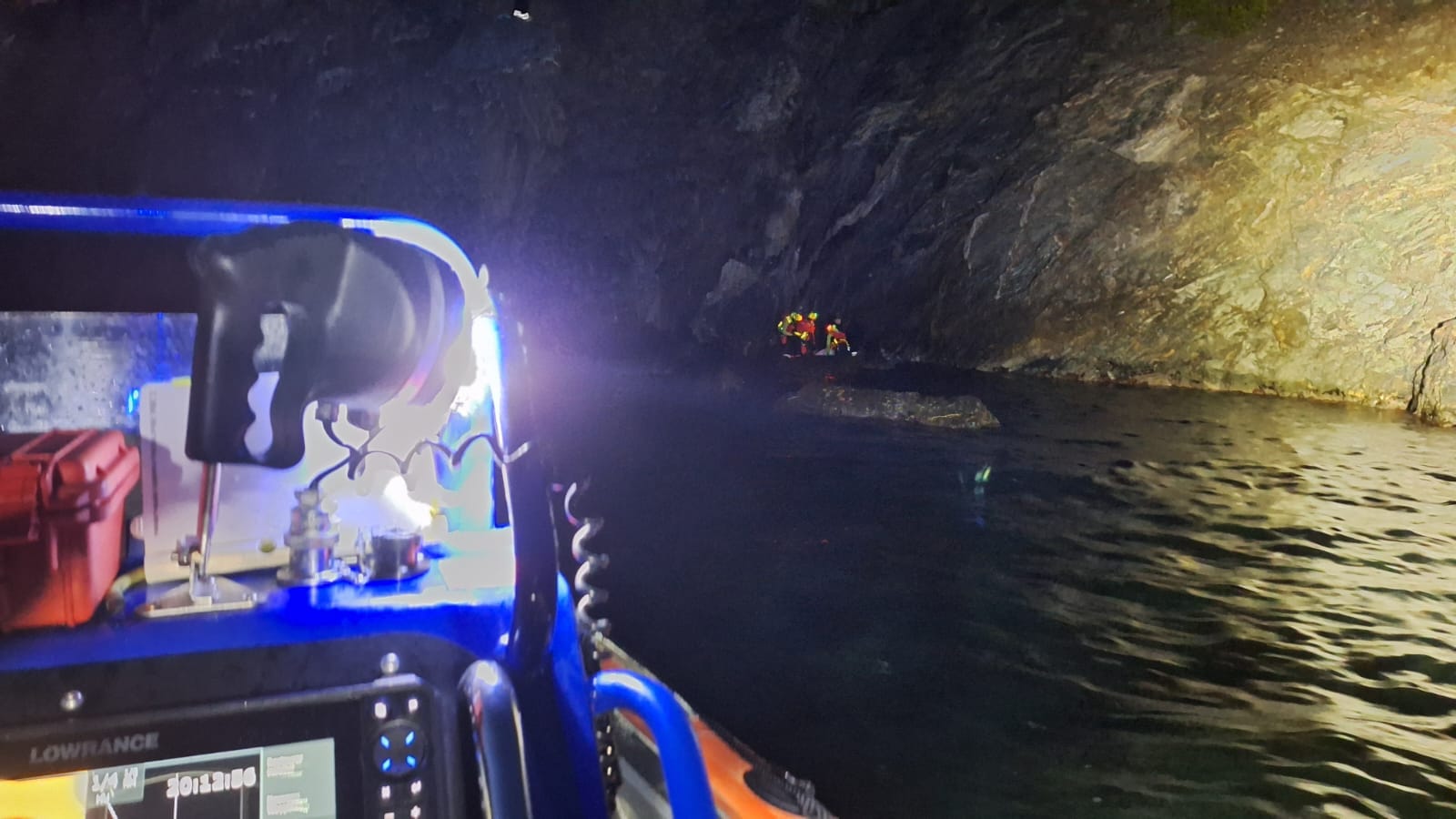 Un român în vacanță pe Coasta de Azur a căzut în mare, de pe stânca Pointe de Mourret înaltă de 37 de metri, și a murit pe loc