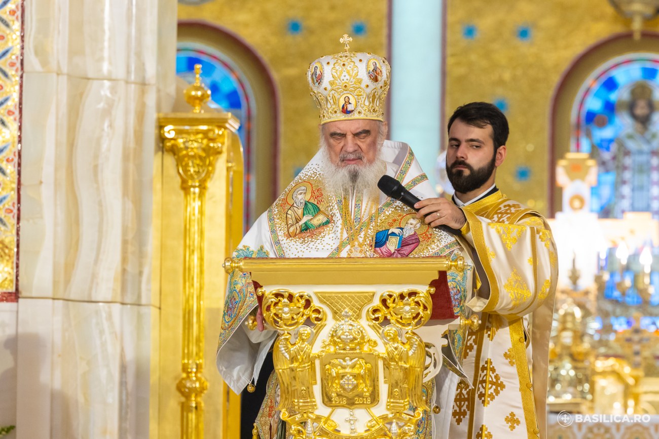 Cum arată Catedrala Mântuirii Neamului în interior. Imagini transmise de Biserica Ortodoxă, pentru că presa a fost interzisă