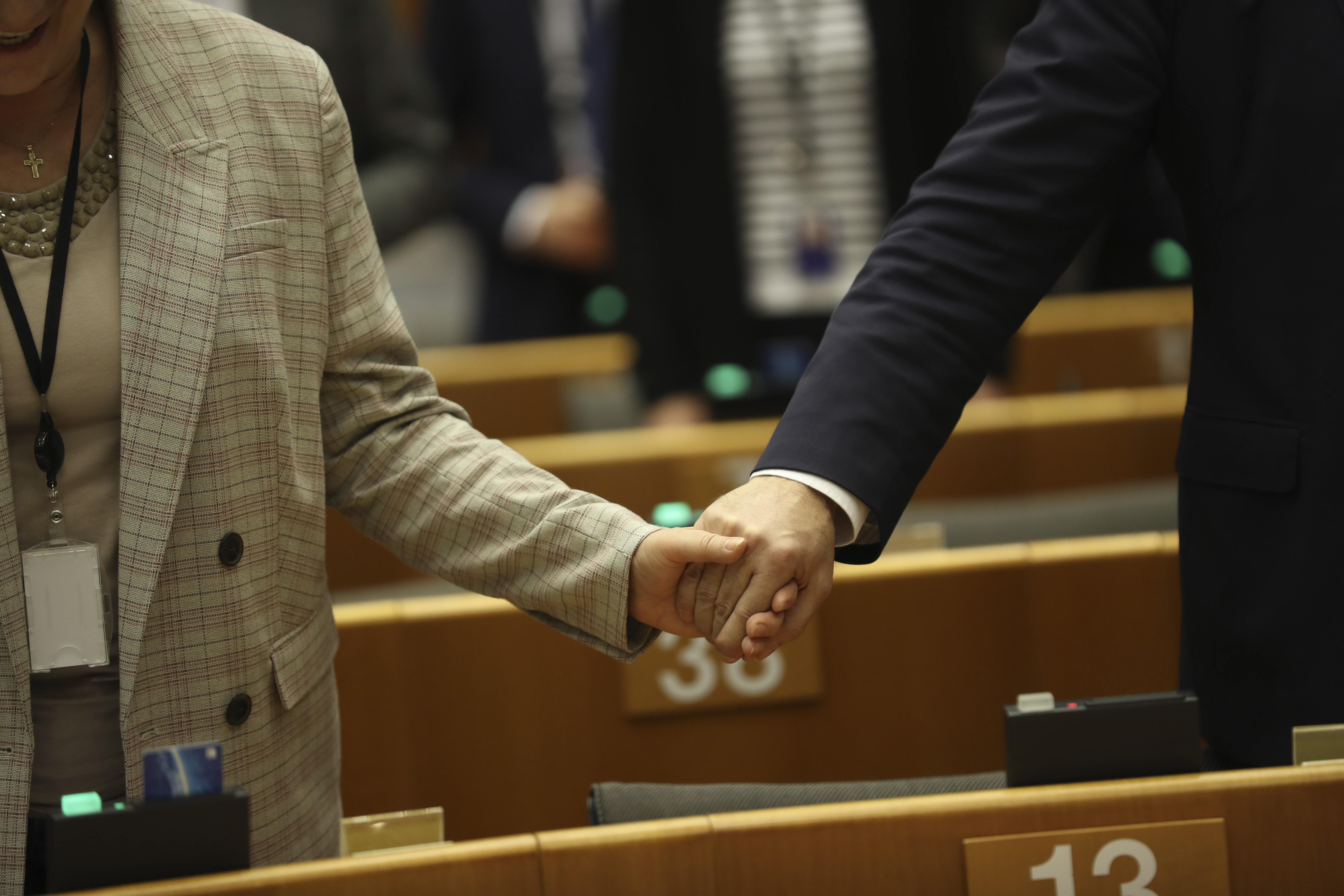 Parlamentul European a ratificat acordul de retragere a Regatului Unit din UE. Brexit, la un pas de a intra în vigoare