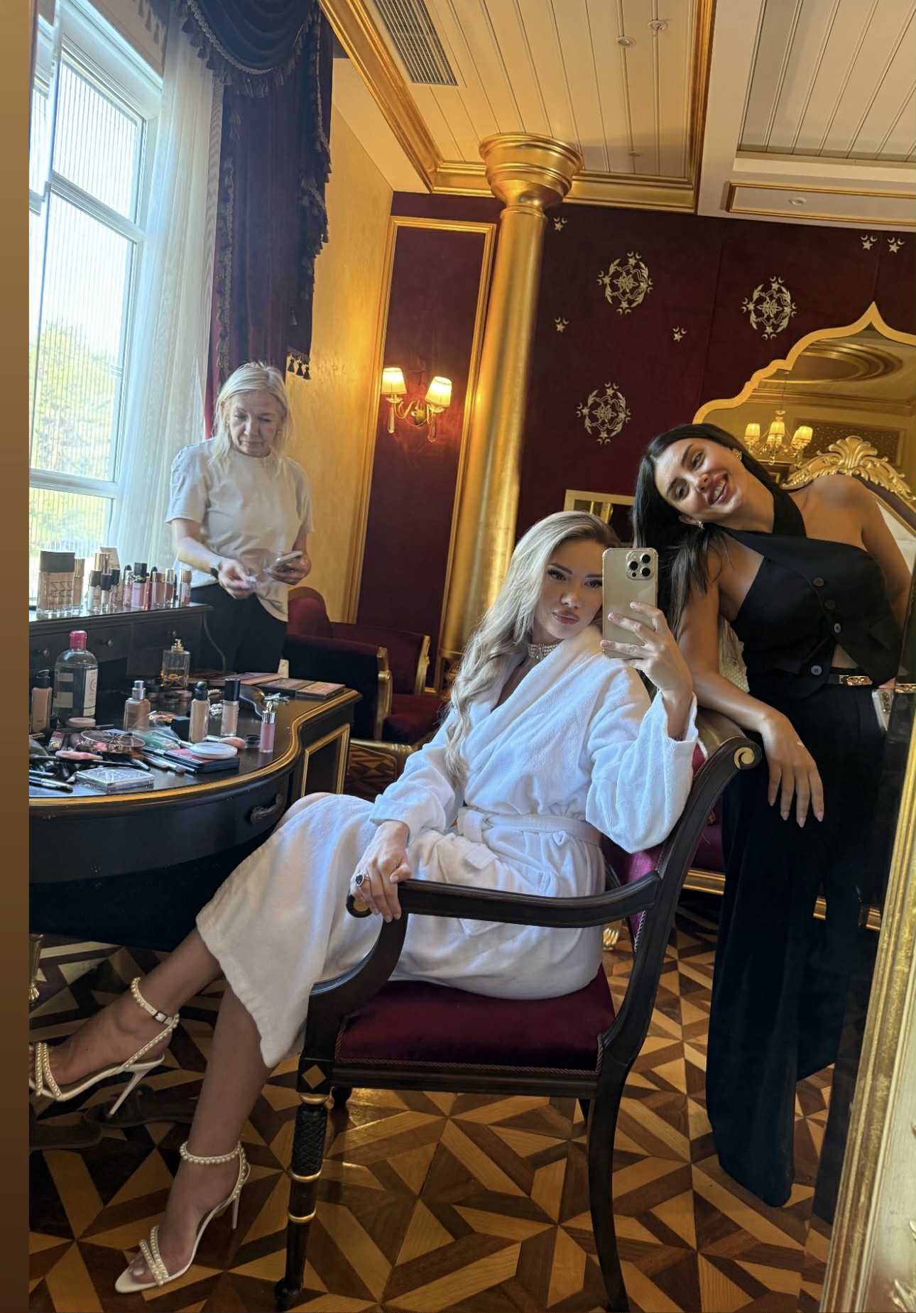 Imagini de la nunta Otiliei Bilionera cu Bekir Ali. Petrecerea a avut loc la restaurantul unui hotel de cinci stele, într-o zonă cu specific otoman