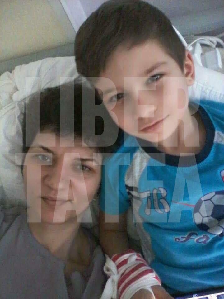 REPORTAJ/ Drama unei familii din Buzău: O mamă și mezinul ei, diagnosticați cu cancer. "Lumea pentru mine s-a oprit în loc" (GALERIE FOTO)