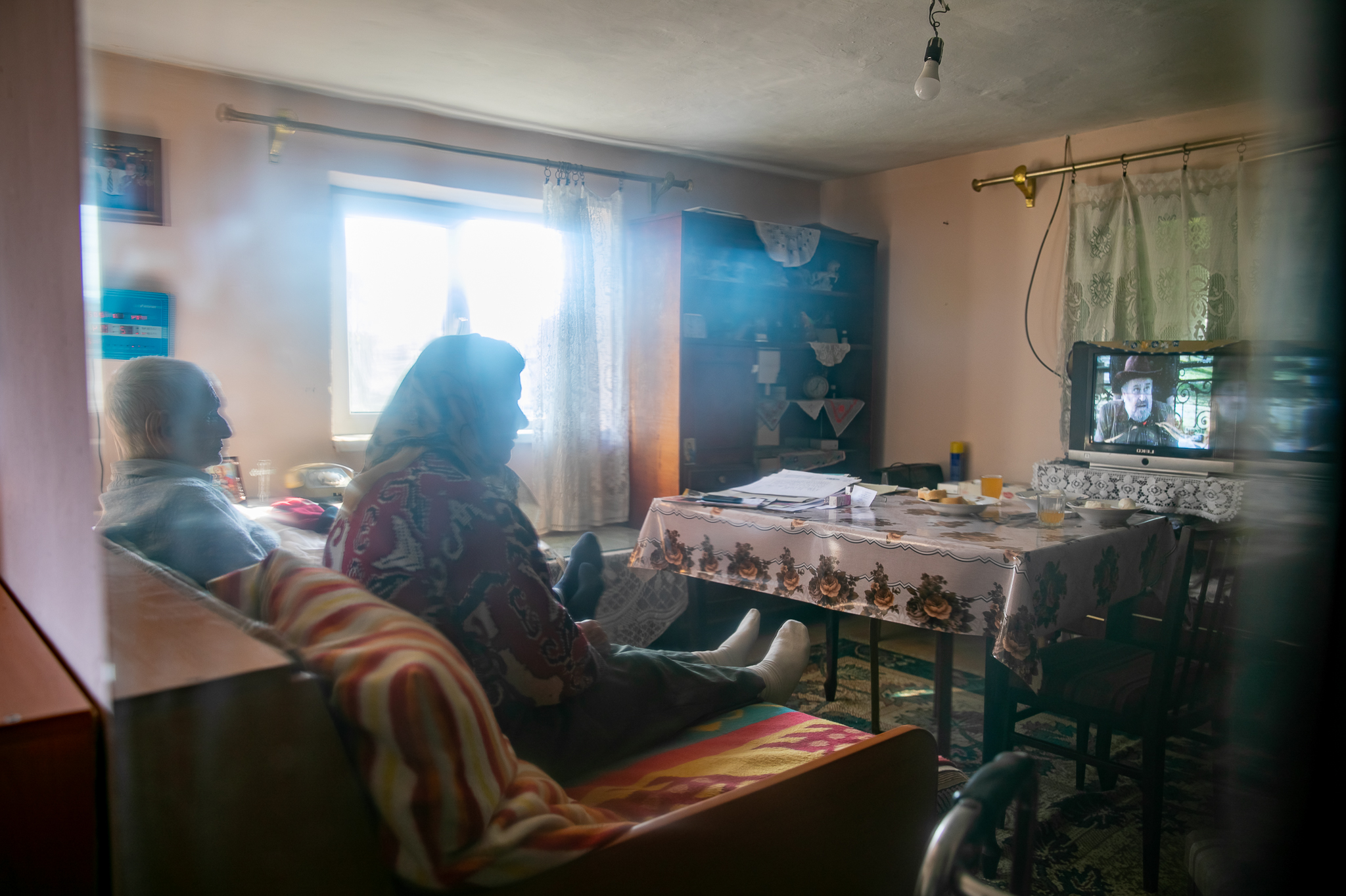 În plină critică națională la adresa medicilor, cum arată viața grea și scrisoarea emoționantă ale unui bătrân care le mulțumește doctorilor că i-au ținut moartea la ușă