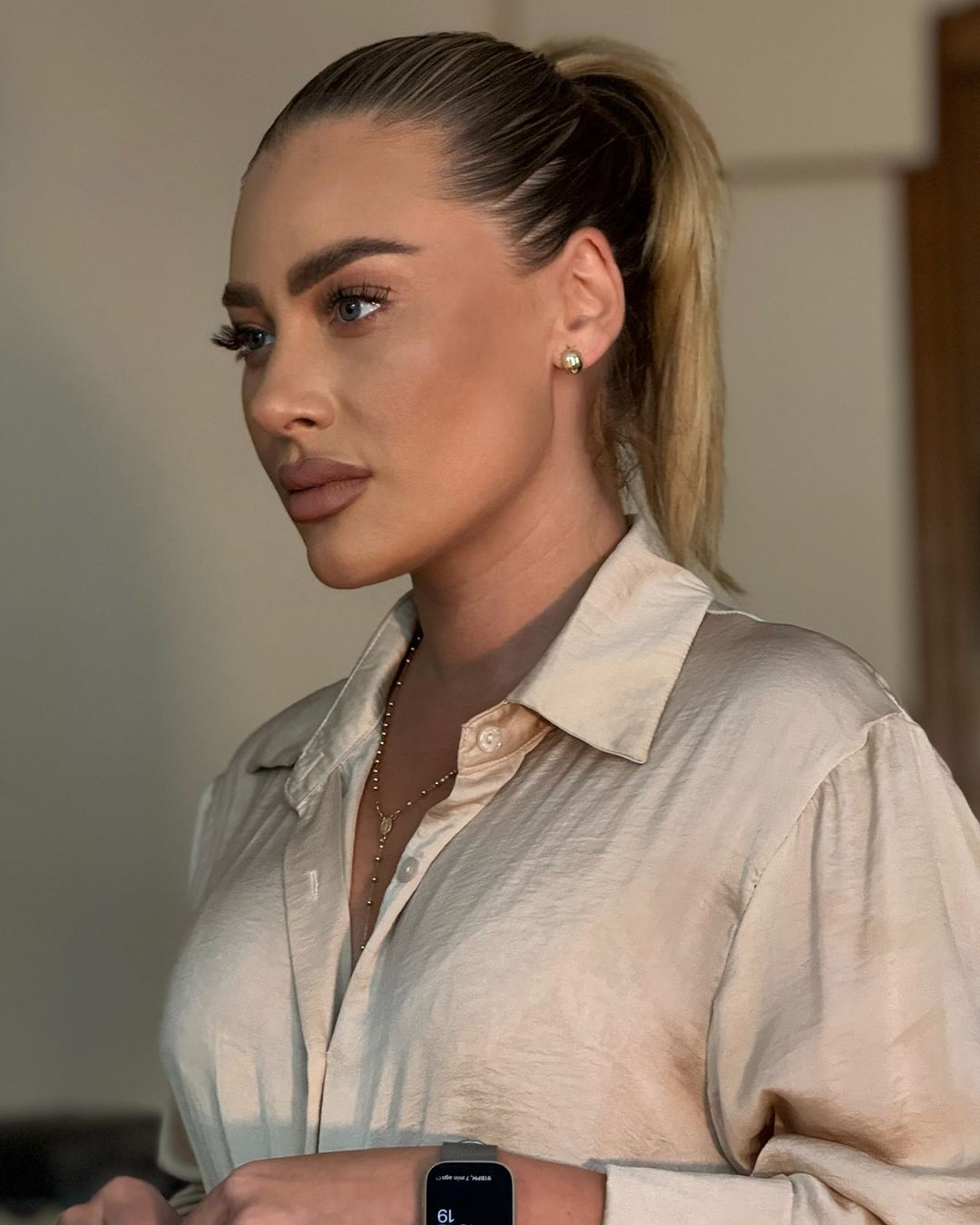 Cine e Irina Baianț, soprana care interpretează imnul „Deșteaptă-te, române!” la meciul România - Kosovo