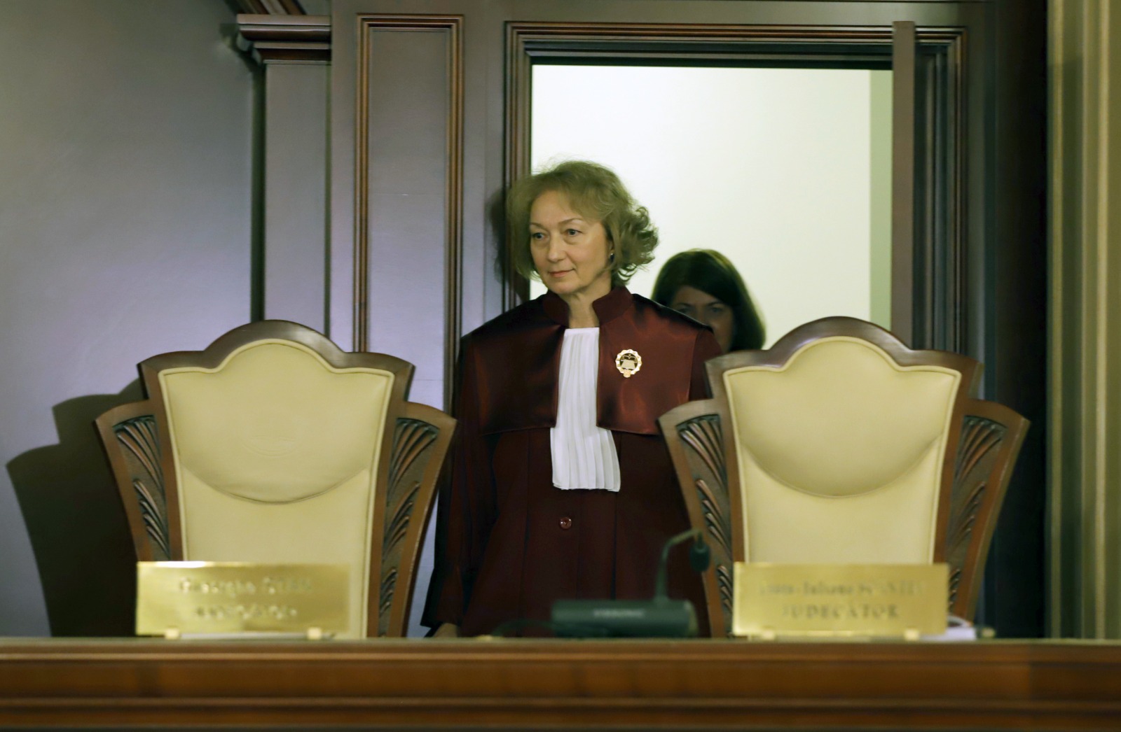 Curtea Constituțională a amânat verdictul la pensiile magistraților. Ilie Bolojan amenințase cu demisia dacă legea pică la CCR