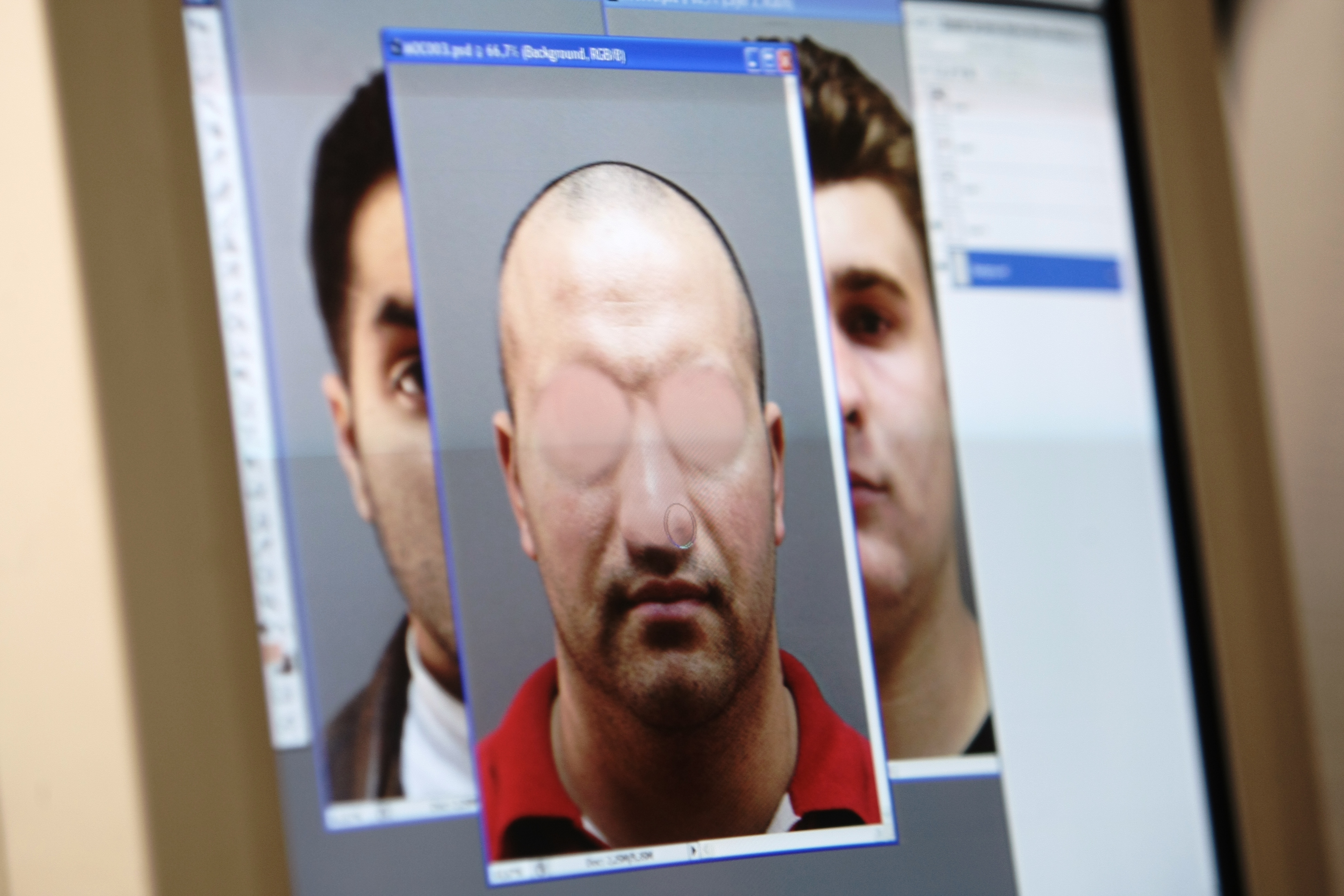 EXCLUSIV /  De 16 ani, face portrete-robot ale infractorilor fugari scotocind în memoria martorilor. I-a desenat pe Passaris și pe ”Grenadier”