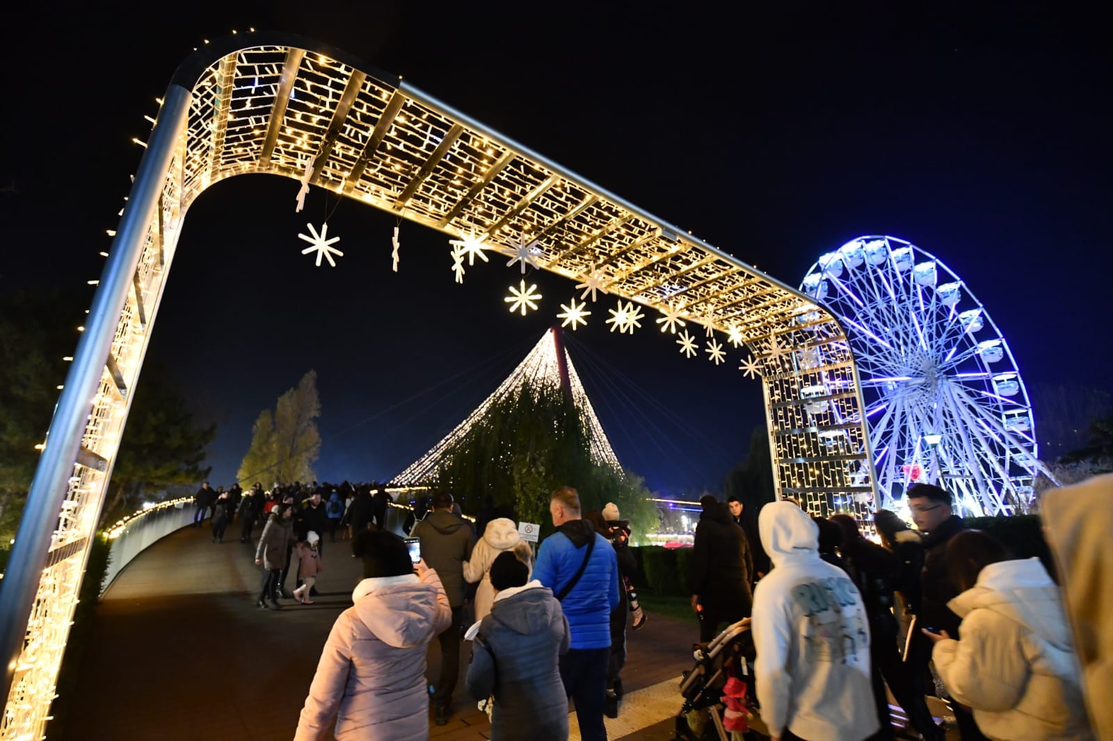 Târgul West Side Christmas Market 2024. Care vor fi principalele atracții din Parcul Drumul Taberei