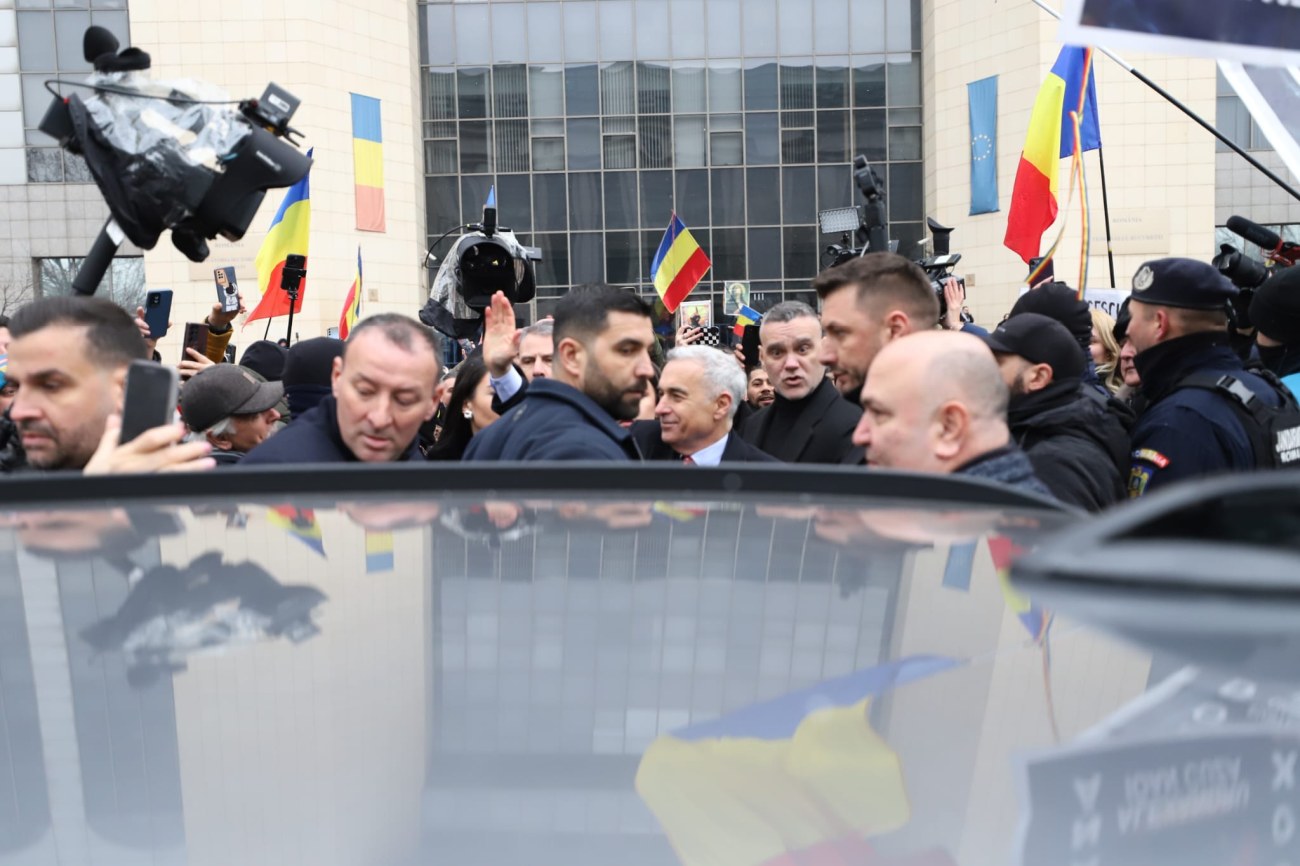 Procesul lui Călin Georgescu pentru propagandă legionară poate începe, a hotărât Tribunalul București. Va urma decizia și în al doilea dosar