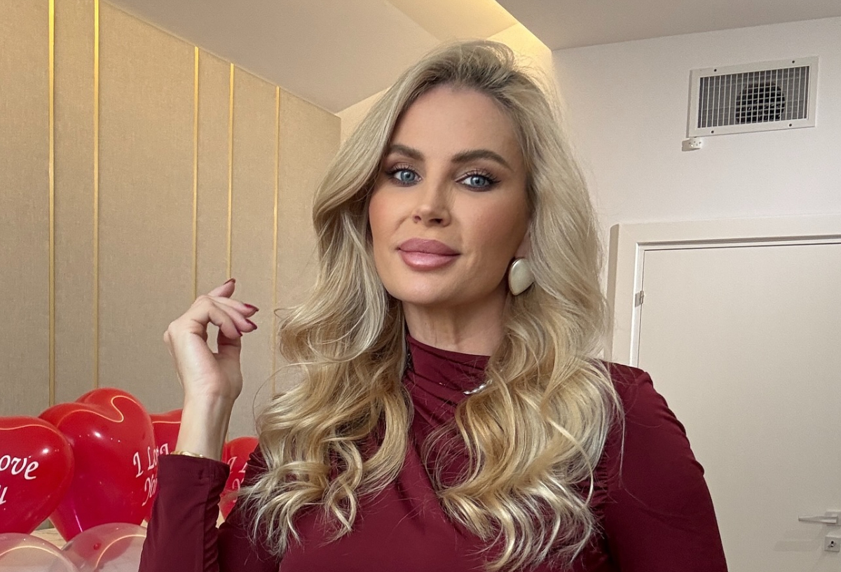 Andreea Bănică iese la atac! Pe cine nu are cântăreața la suflet: „Stai în online și dai sfaturi de mamă, că le știm pe toate”