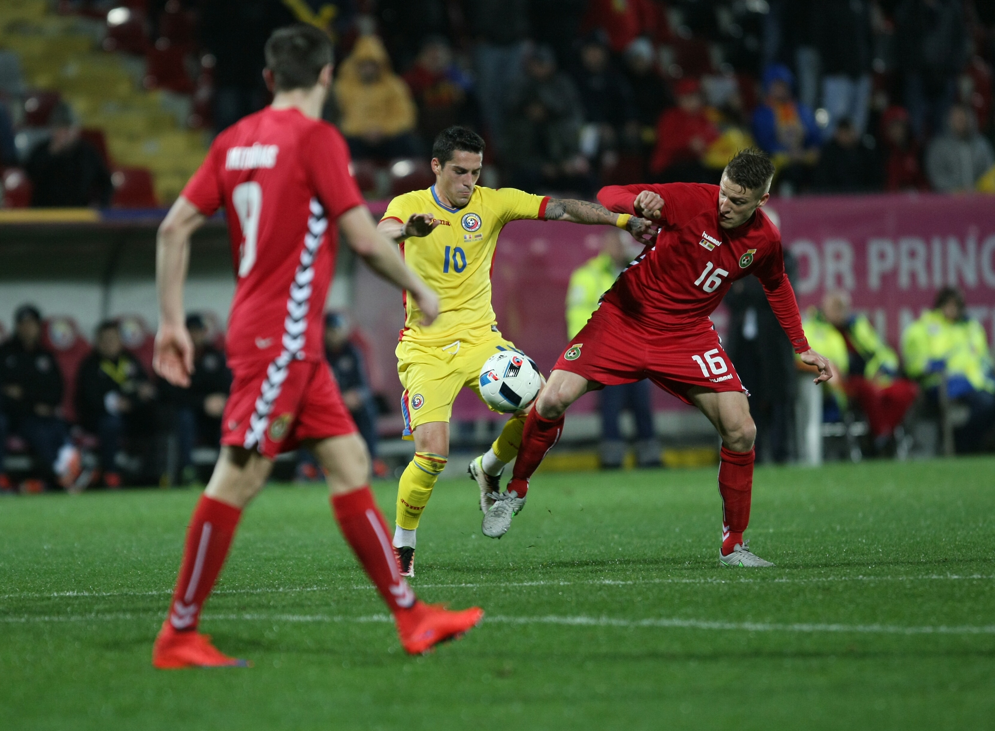 Nicușor Stanciu, noua senzație a echipei naționale de fotbal a României, joacă pentru bunica lui, care-l veghează din Ceruri. Stelistul trăiește cu un mare regret / GALERIE FOTO&VIDEO
