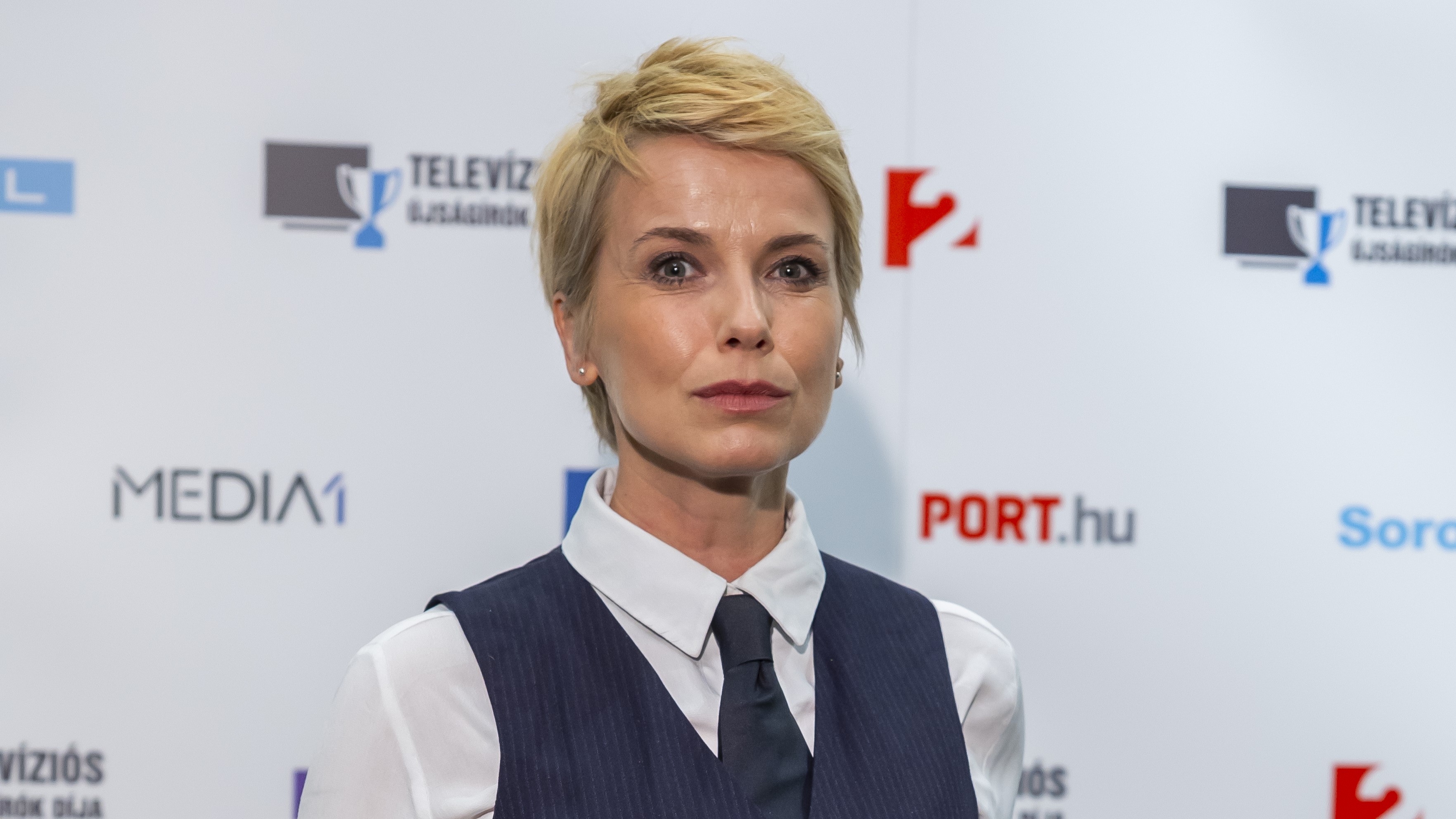 Kiderült, mit jelent a D betű D. Tóth Kriszta nevében - Blikk