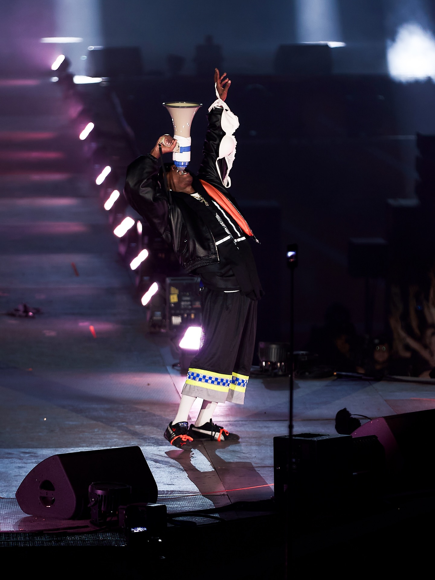 A$AP Rocky a făcut show pe scena de la Beach, please! 2025. Artistul a transmis un mesaj despre rasism