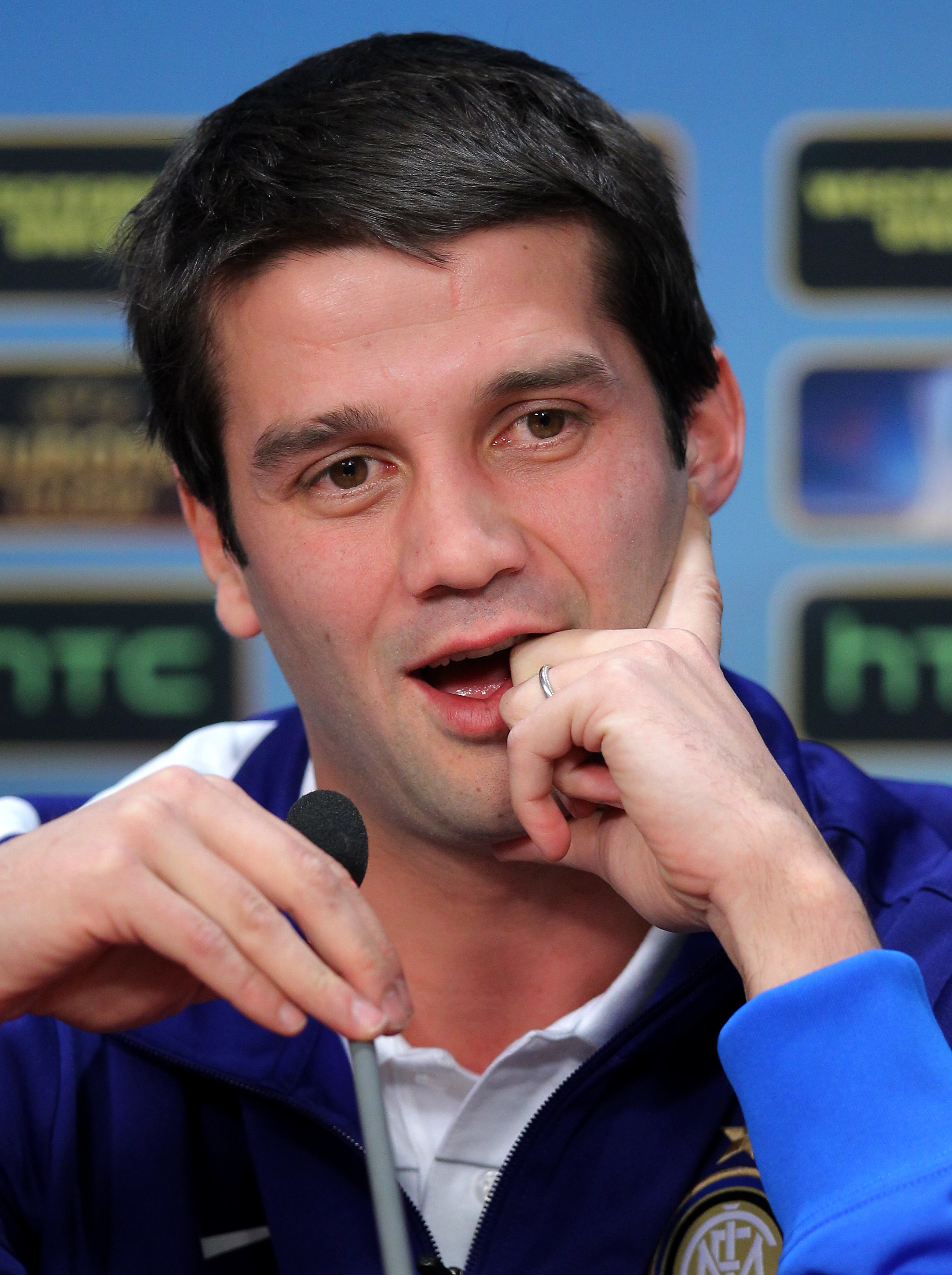 GALERIE FOTO / Căpitan la 34 de ani! Chivu, prima aniversare ca ”pensionar”!