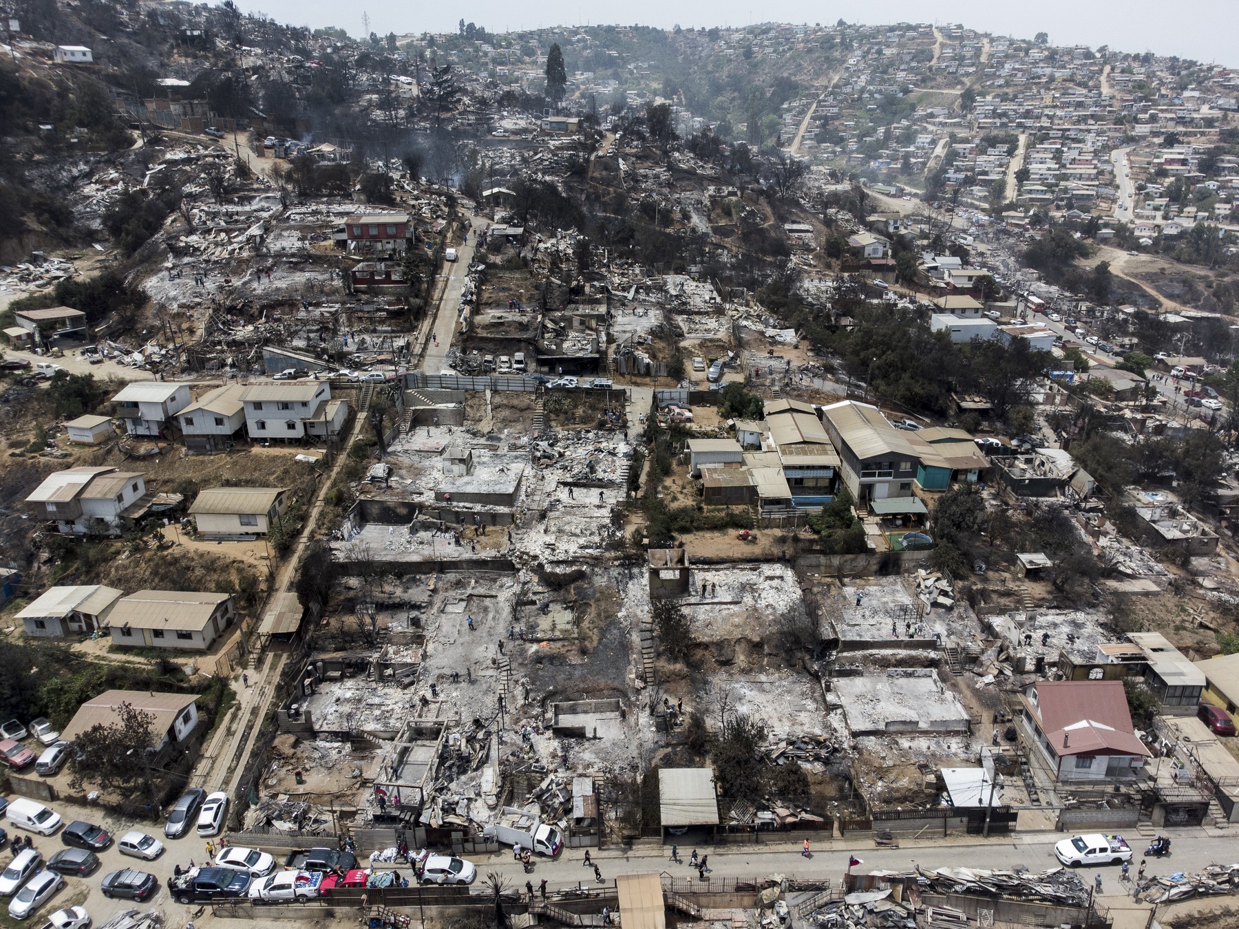 Chile se confruntă cu „cea mai mare tragedie din 2010”. Cel puţin 112 morţi în urma unor incendii de vegetație