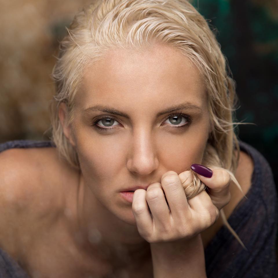 Artista Anca Pop a murit, după ce a plonjat cu mașina în Dunăre. Cântăreața era cunoscută pentru colaborarea cu Goran Bregovic